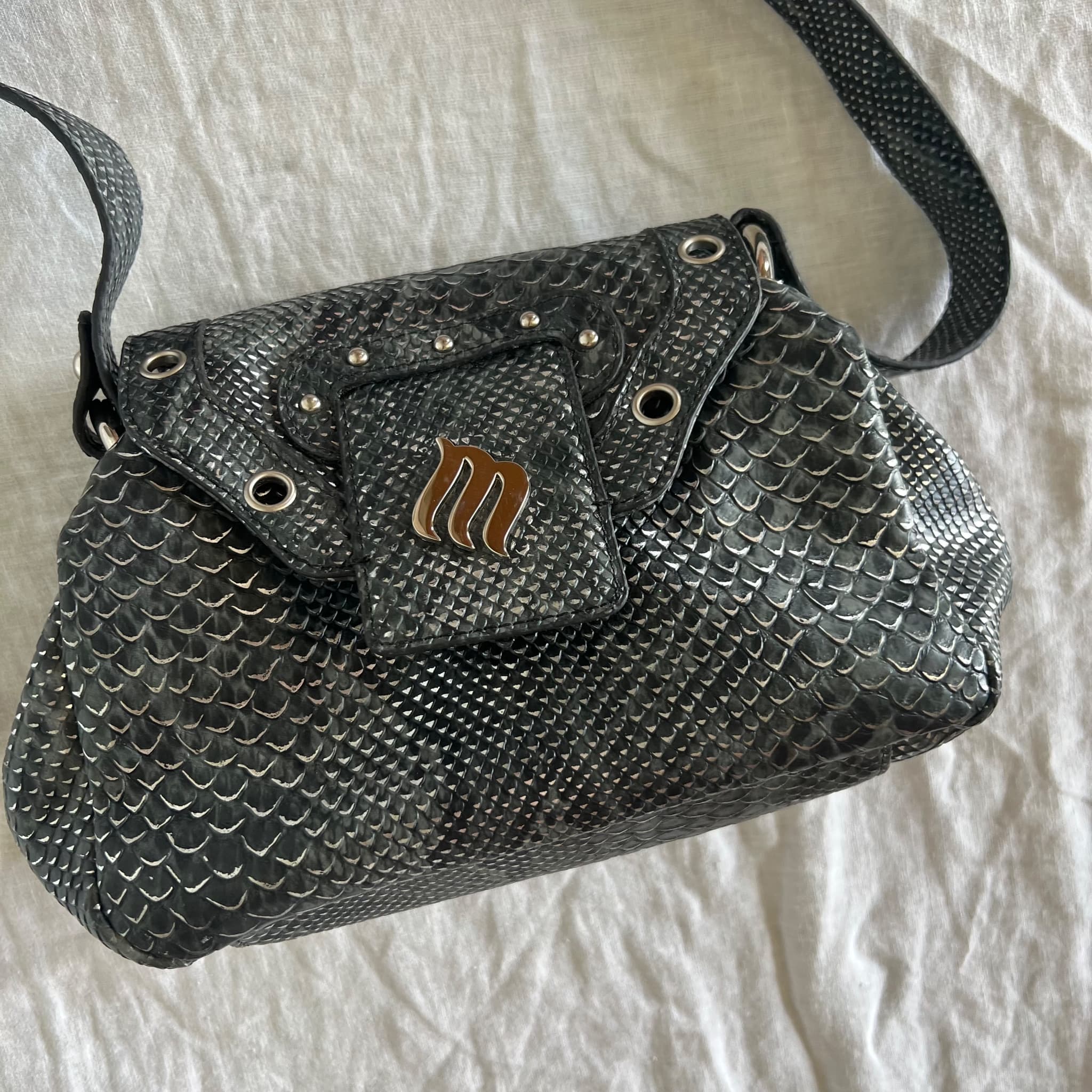 Plastic Shoulder Bag - Black Snake Print Handbag — photo 3 of 8