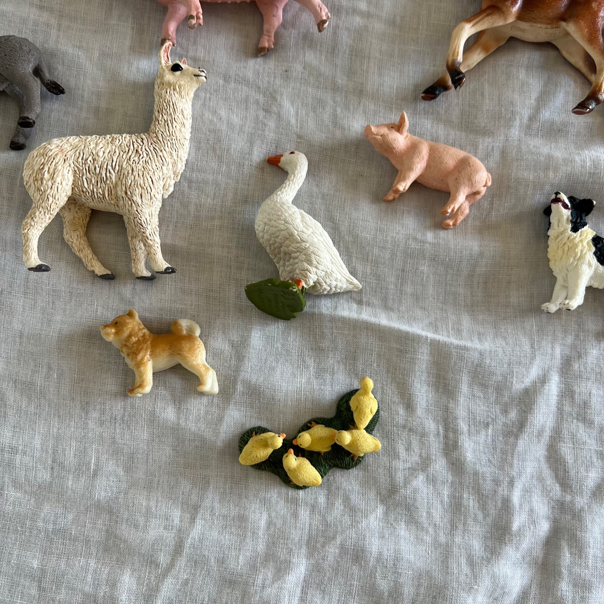 Schleich Farm Animal Figures Lot 13x Appaloosa Horse Cow Pig Donkey Goose Alpaca — photo 5 of 10