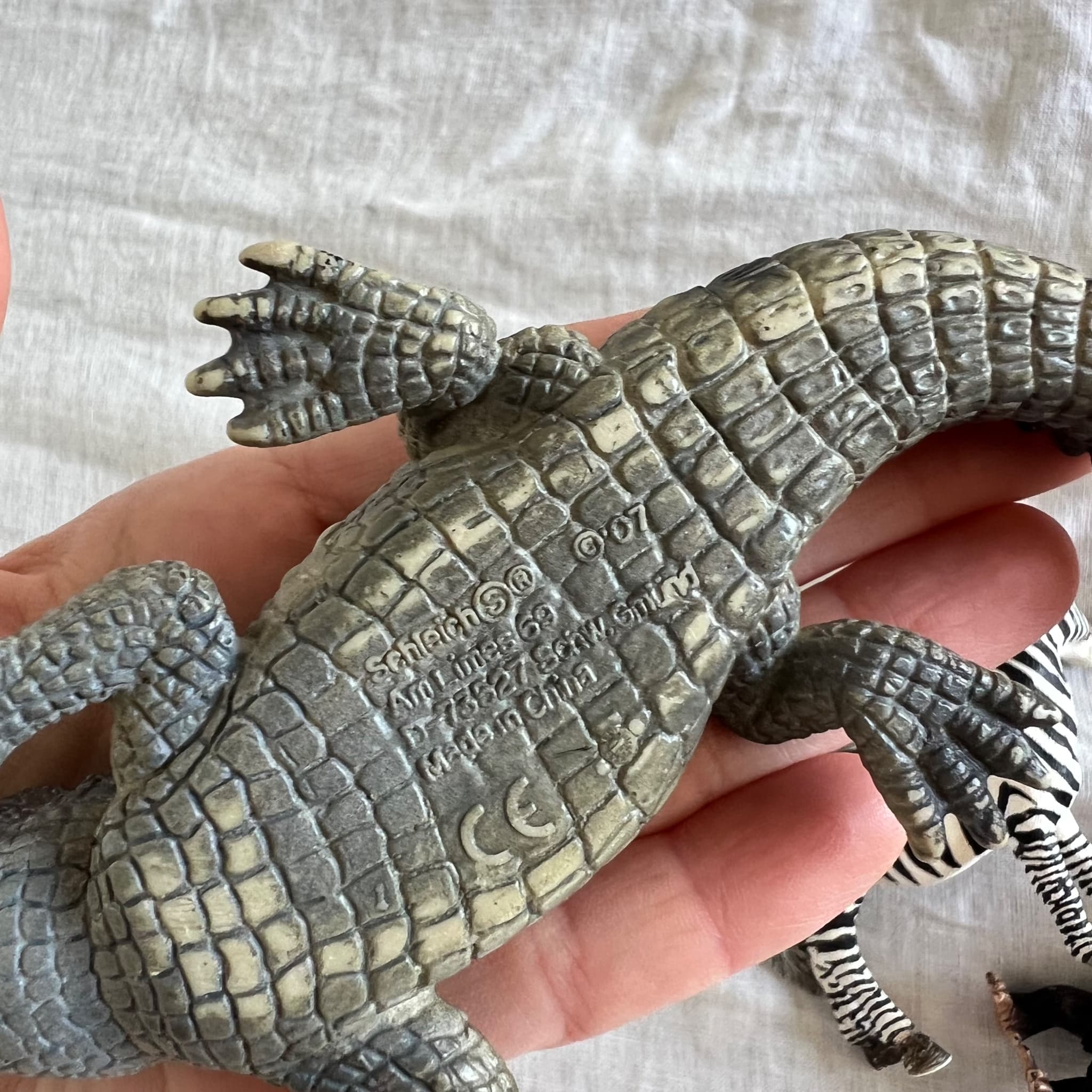 Schleich & Vintage Cadbury Yowie Animal Lot Lion Zebra Elephant Crocodile Figures — photo 8 of 8