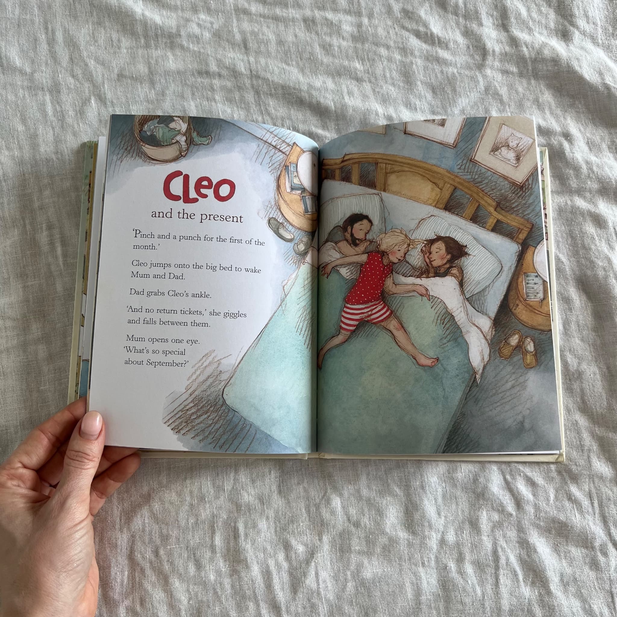 The Cleo Stories: The Necklace and The Present by Libby Gleeson — photo 5 of 6