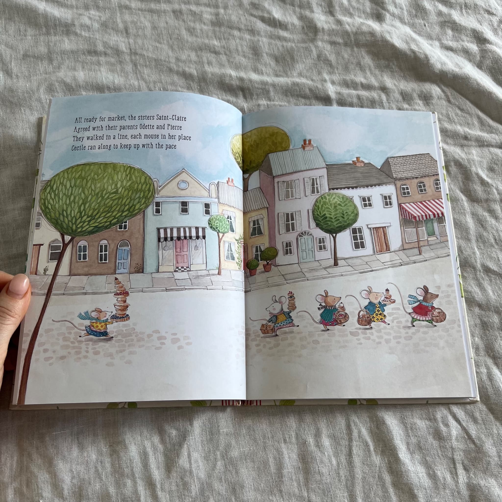 The Sisters Saint-Claire by Carlie Gibson & Tamsin Ainslie Hardcover Book — photo 5 of 8