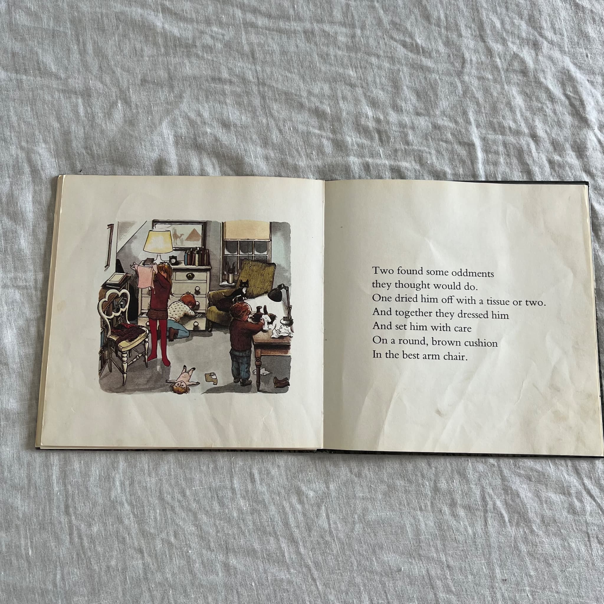 The Winter Bear by Ruth Craft and Erik Blegvad - Vintage Children's Book — photo 10 of 10
