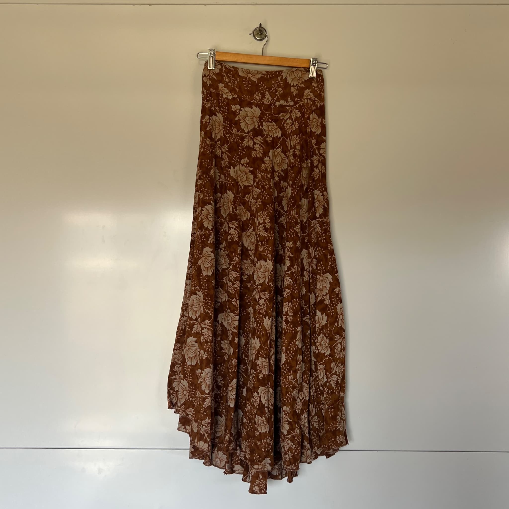 Tree of Life Brown Floral Maxi Skirt (Size M) — photo 2 of 8