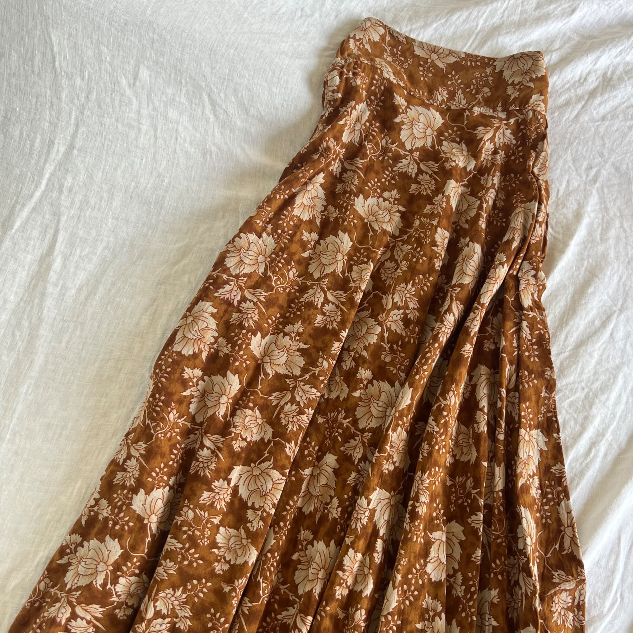 Tree of Life Brown Floral Maxi Skirt (Size M) — photo 3 of 8