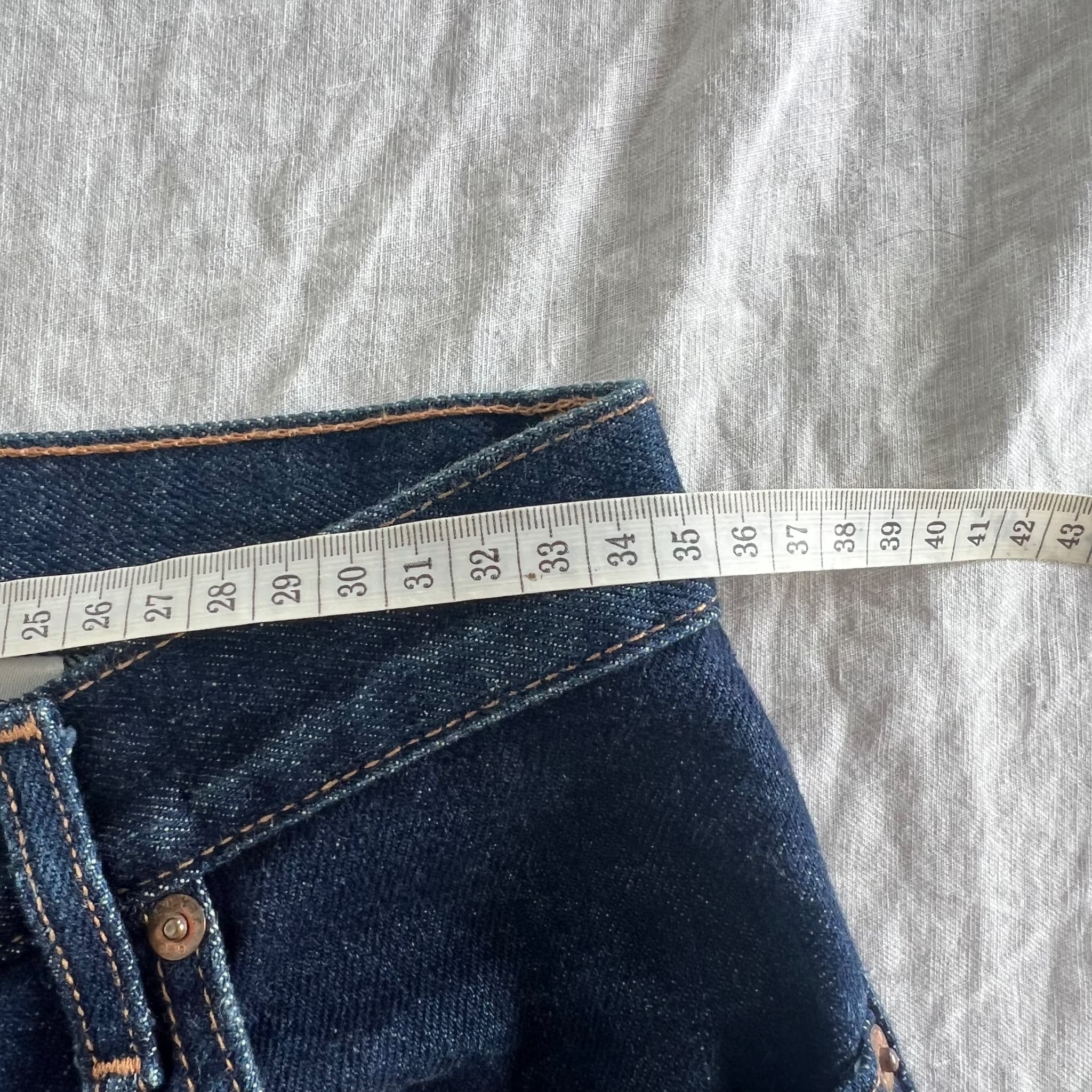 Vintage 90s Gap Original Fit Dark Wash Rigid Denim Jeans (Size 4 / AU 8) — photo 7 of 11