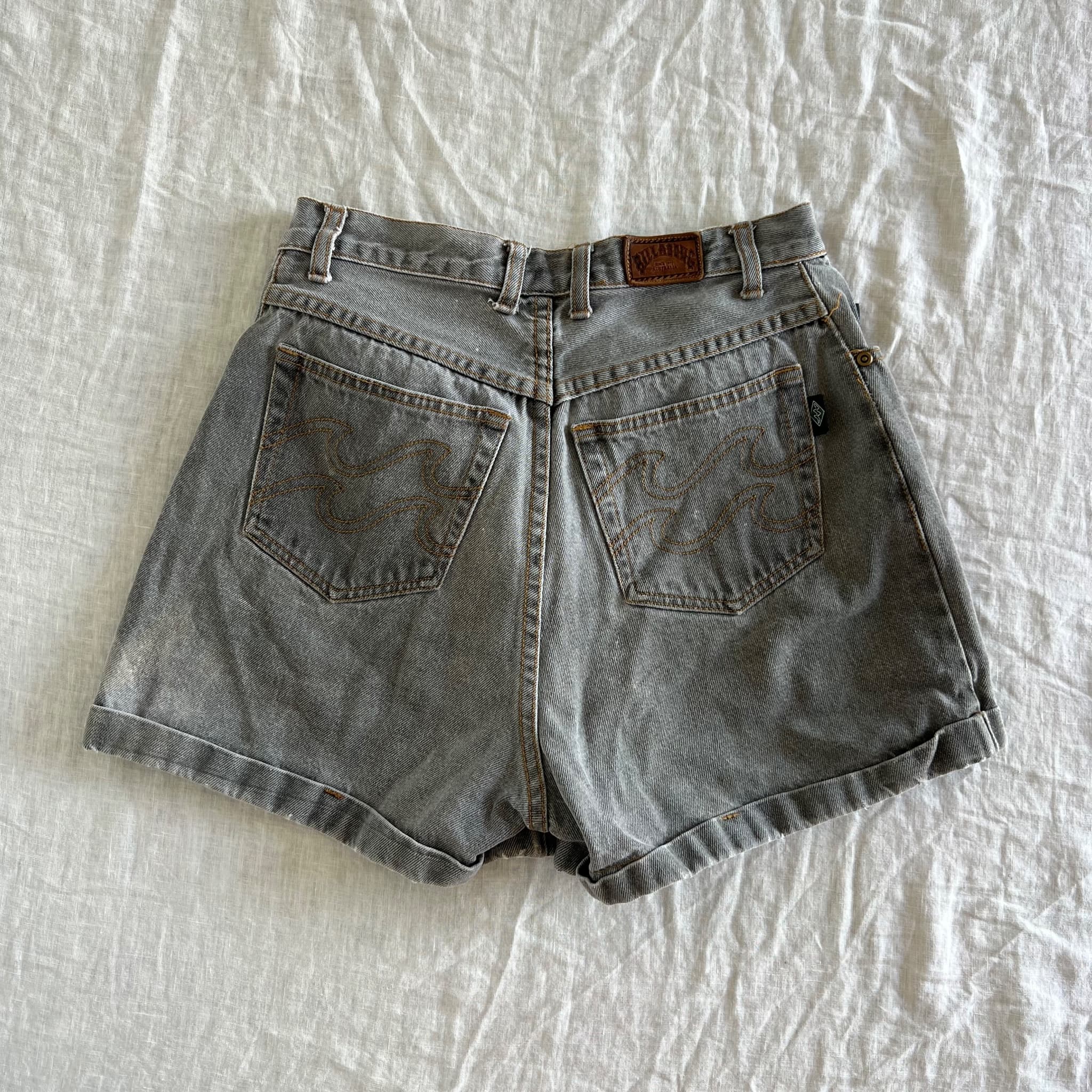 Vintage Billabong Grey Denim High Waist Shorts Fits Size 8 Y2K Surf Beach Mom — photo 2 of 8