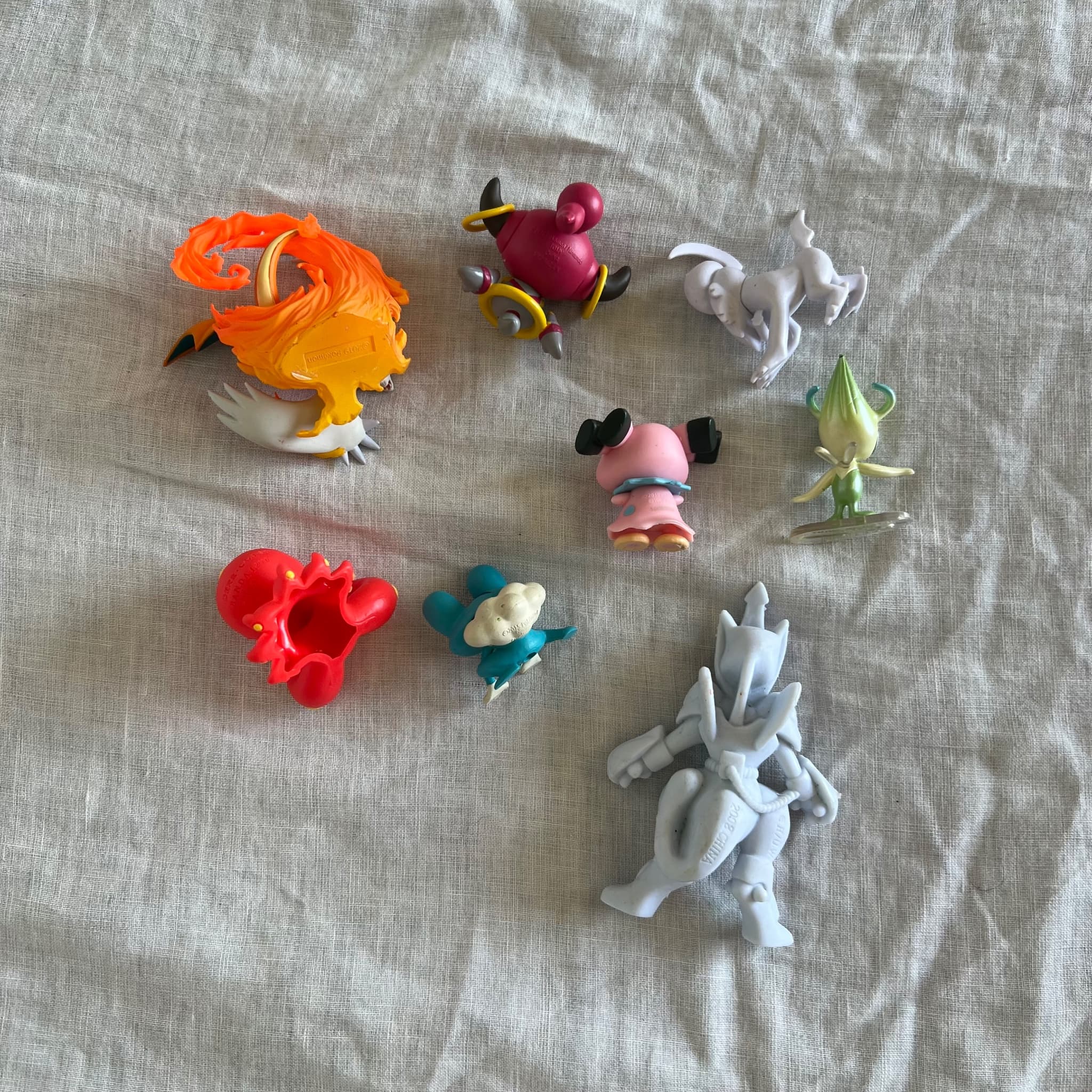 Vintage Pokemon Figures Mega Charizard Hoopa Absol Octillery Snubbull Celebi — photo 6 of 9