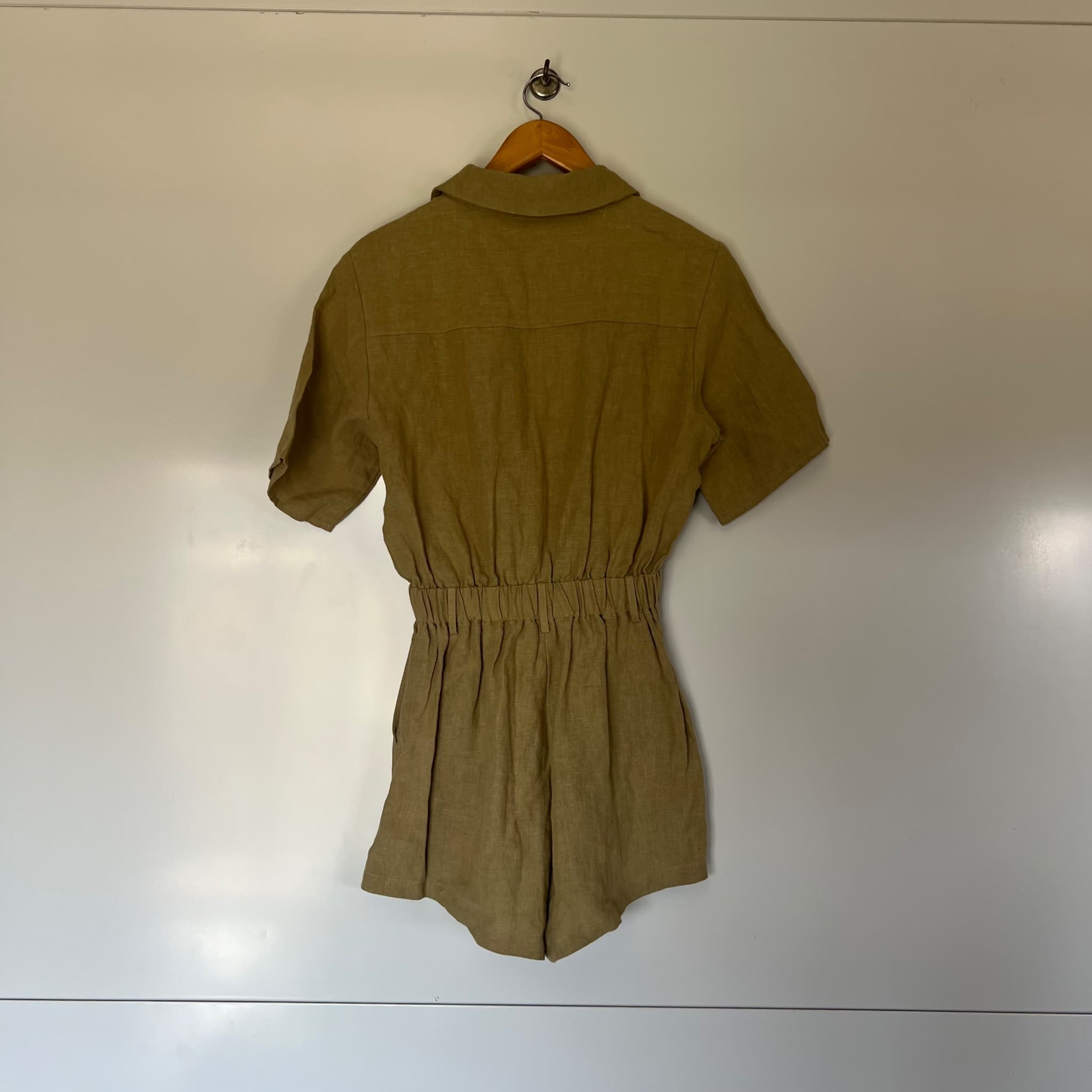 VRG GRL Olive Green 100% Linen Button Up Romper Playsuit (Size 6) — photo 4 of 10