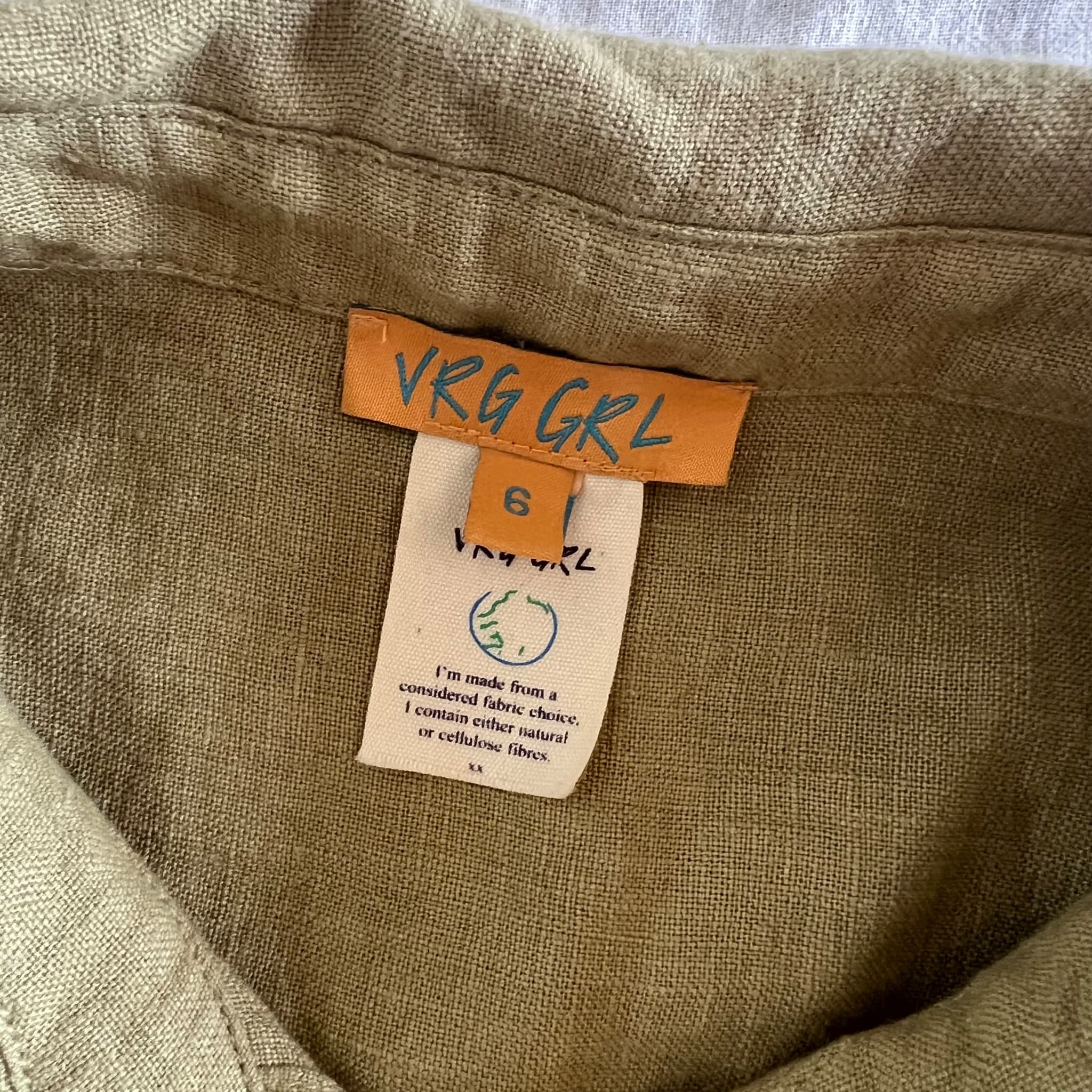 VRG GRL Olive Green 100% Linen Button Up Romper Playsuit (Size 6) — photo 8 of 10