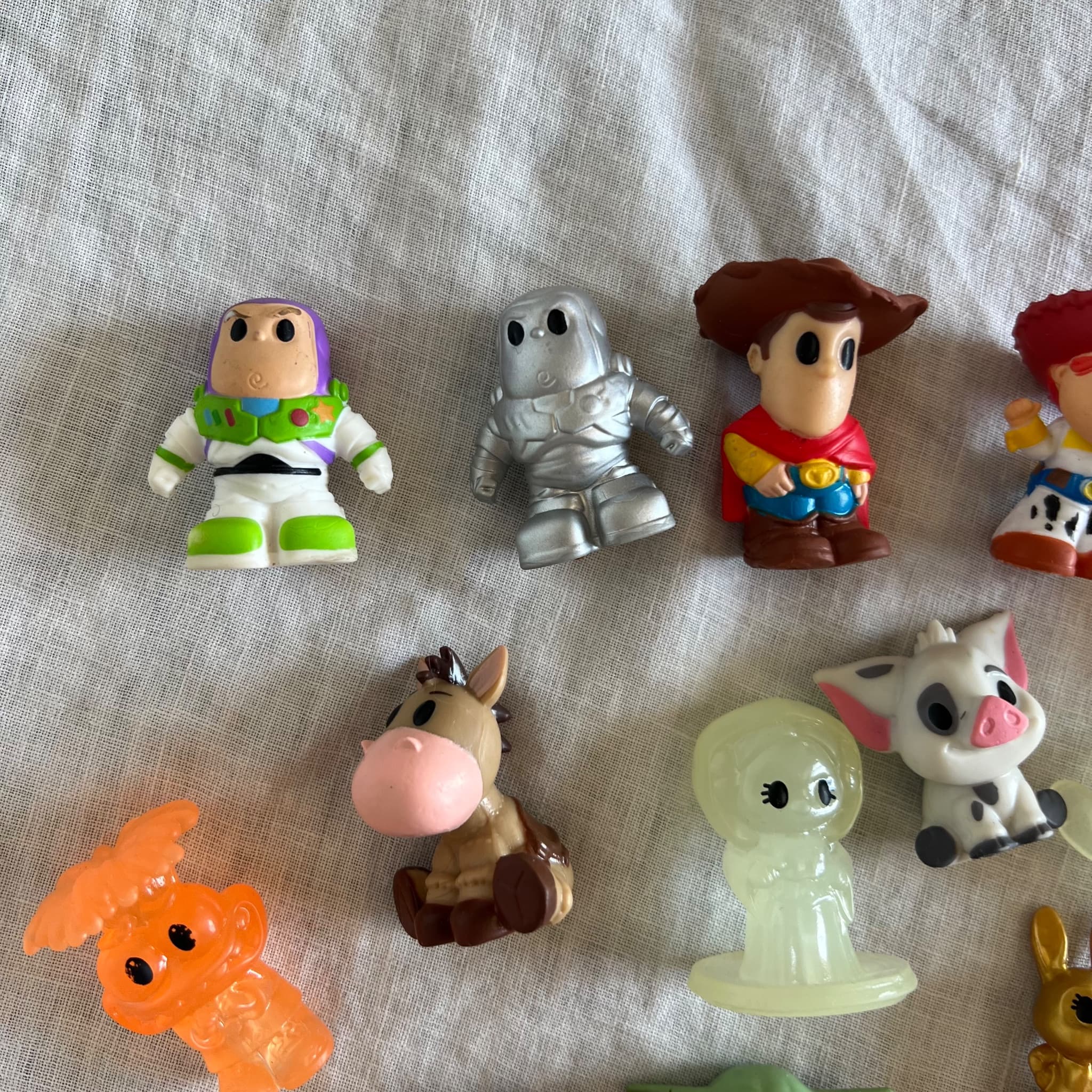 Woolworths Disney Ooshies Collectibles Lot 23x Rare Silver Buzz Lightyear Glow — photo 6 of 6