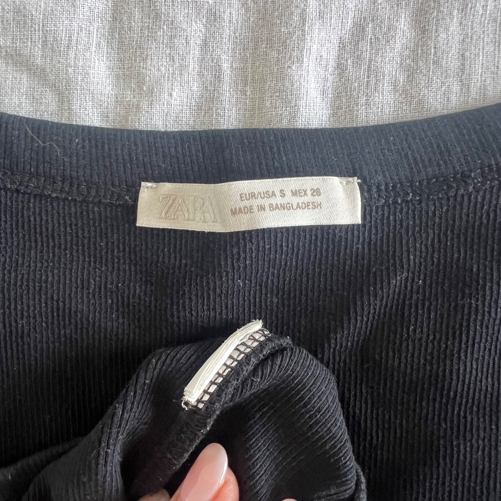 Zara Ribbed Long Sleeve Scoop Neck Top Black Size S — photo 7 of 10