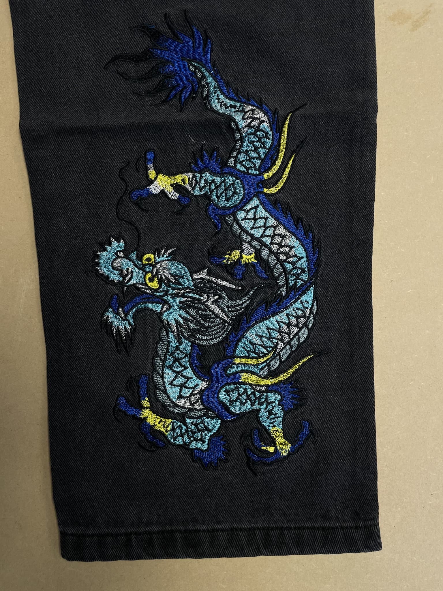 Ed Hardy X Urban Outfitters Washed Black Dragon Jeans W32 — photo 4 of 7