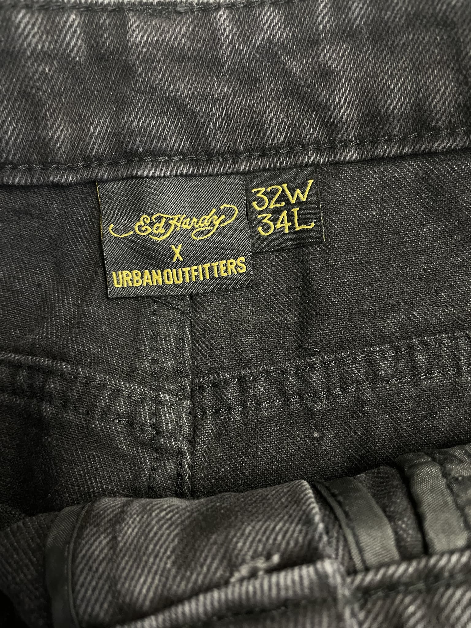 Ed Hardy X Urban Outfitters Washed Black Dragon Jeans W32 — photo 6 of 7