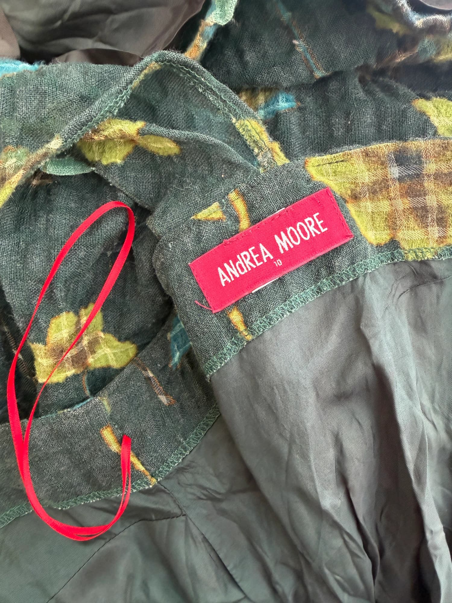 Andrea Moore Green Textured Smocked Midi Dress - Size 10 (Mint Condition`) — photo 3 of 10