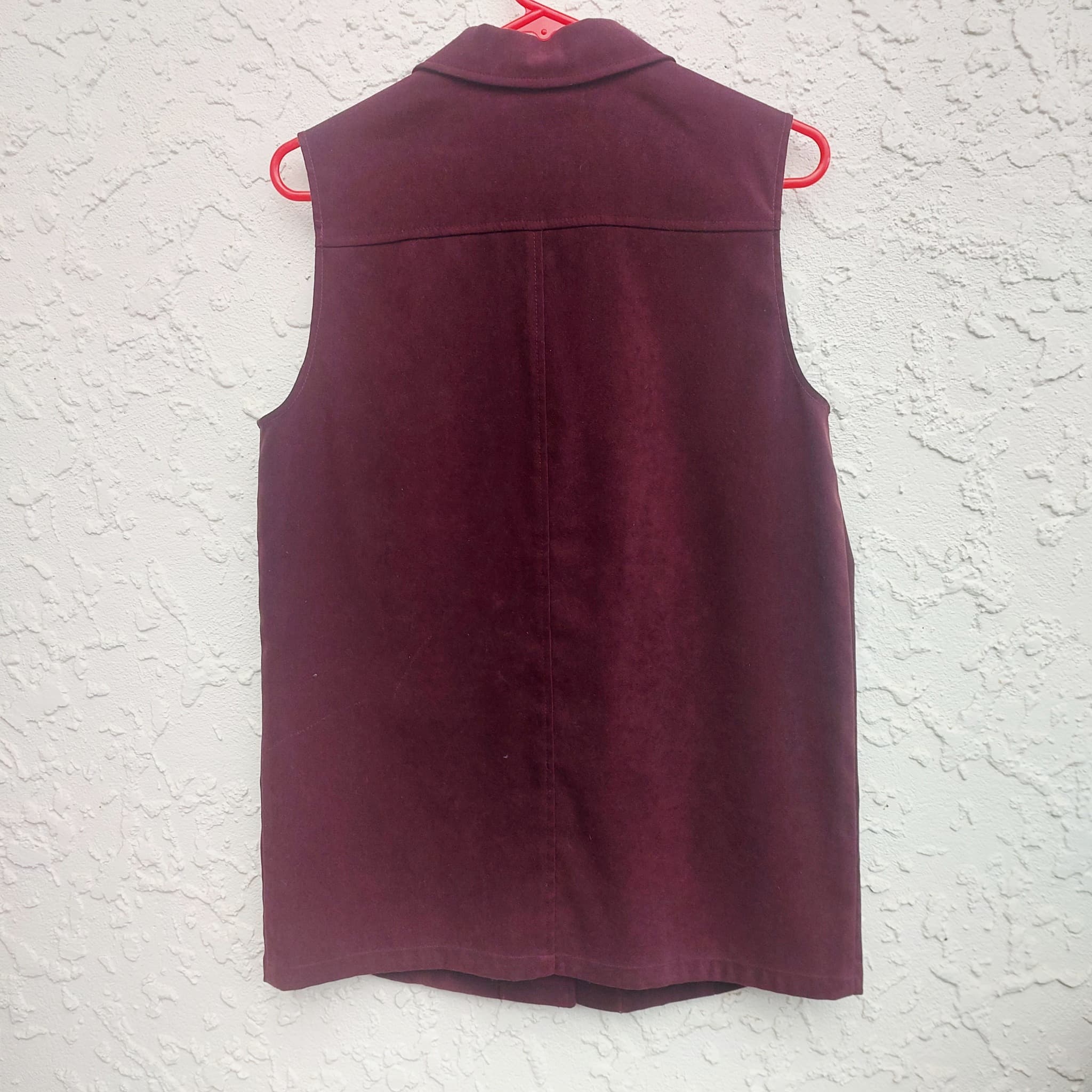 CLASSIQUE Button-Down Vest, Burgundy, Size 10 — photo 3 of 10