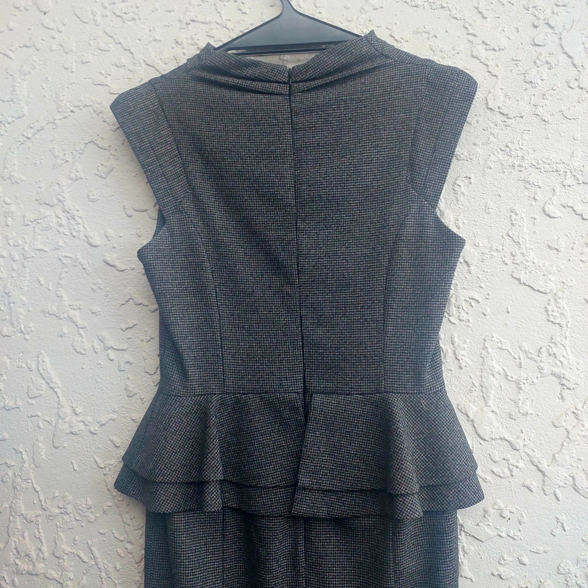 CUE Houndstooth Peplum Sheath Dress, Black and White, Size 10 — photo 4 of 9