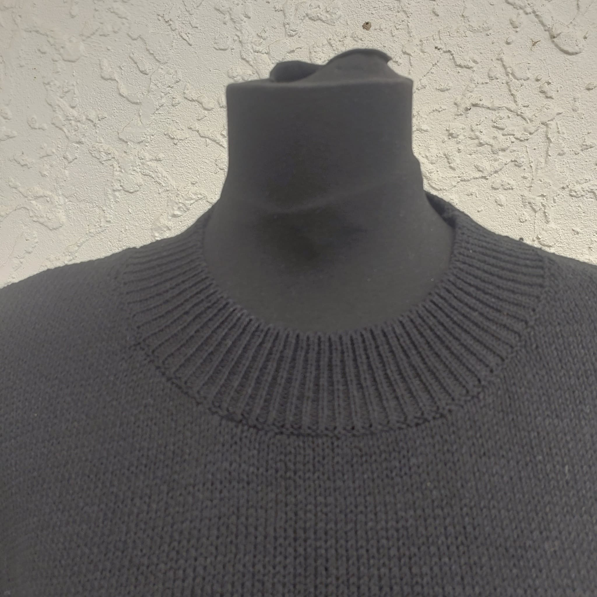 HUMIDITY Sleeveless Knit Sweater Vest, Black, Size XS — photo 8 of 10
