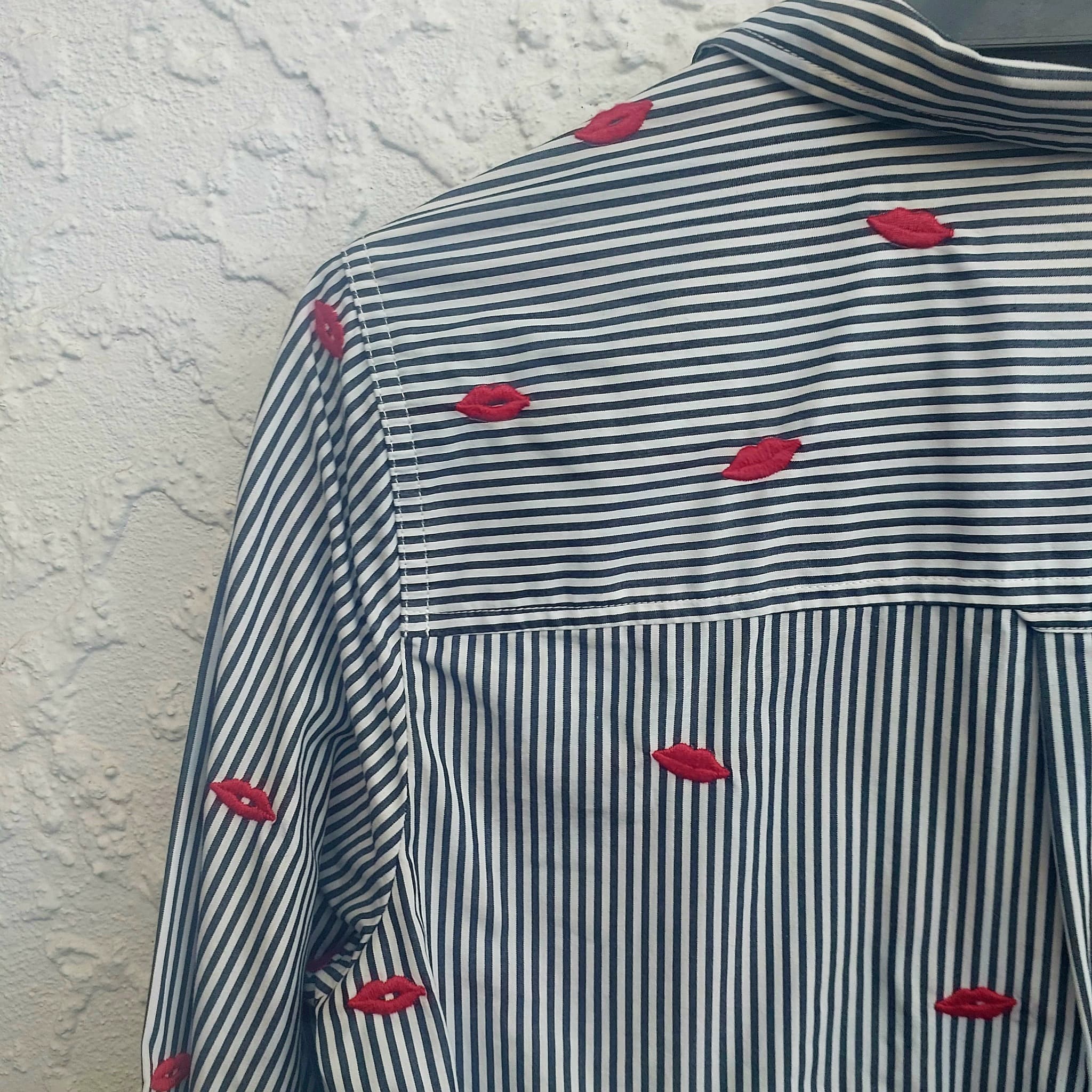 J.Crew Button-Down Shirt, Navy and White Stripe, Red Lip Embroidery, Size 10 — photo 5 of 8