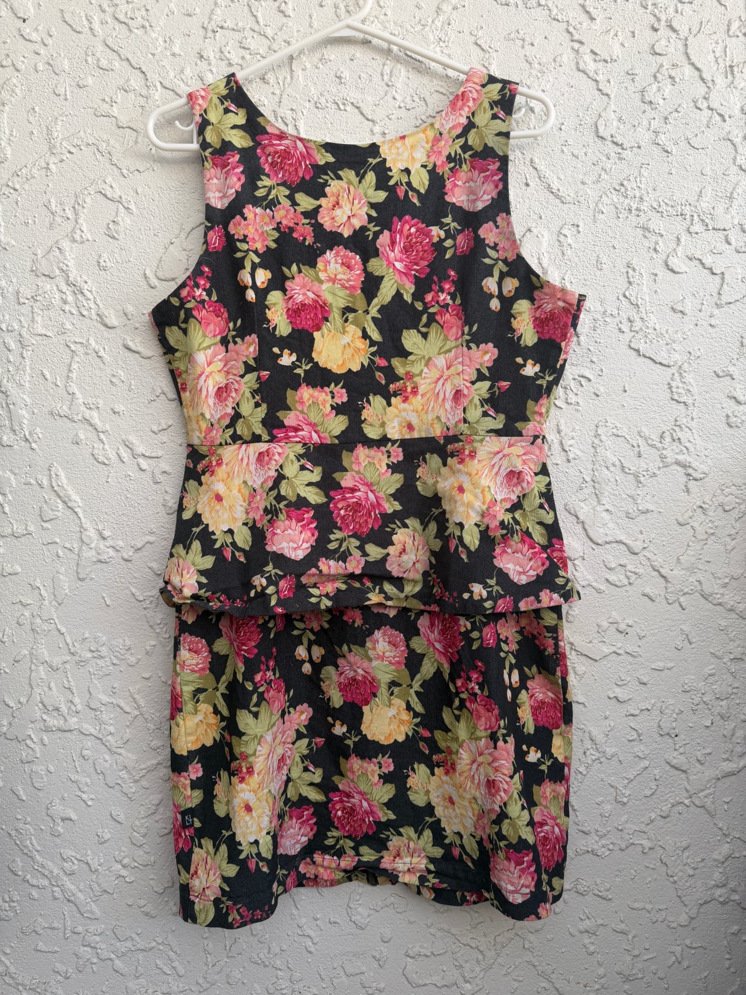 KILT NZ Made Floral Peplum Front-Zip Dress – Mint Condition (Size 14) — photo 10 of 10