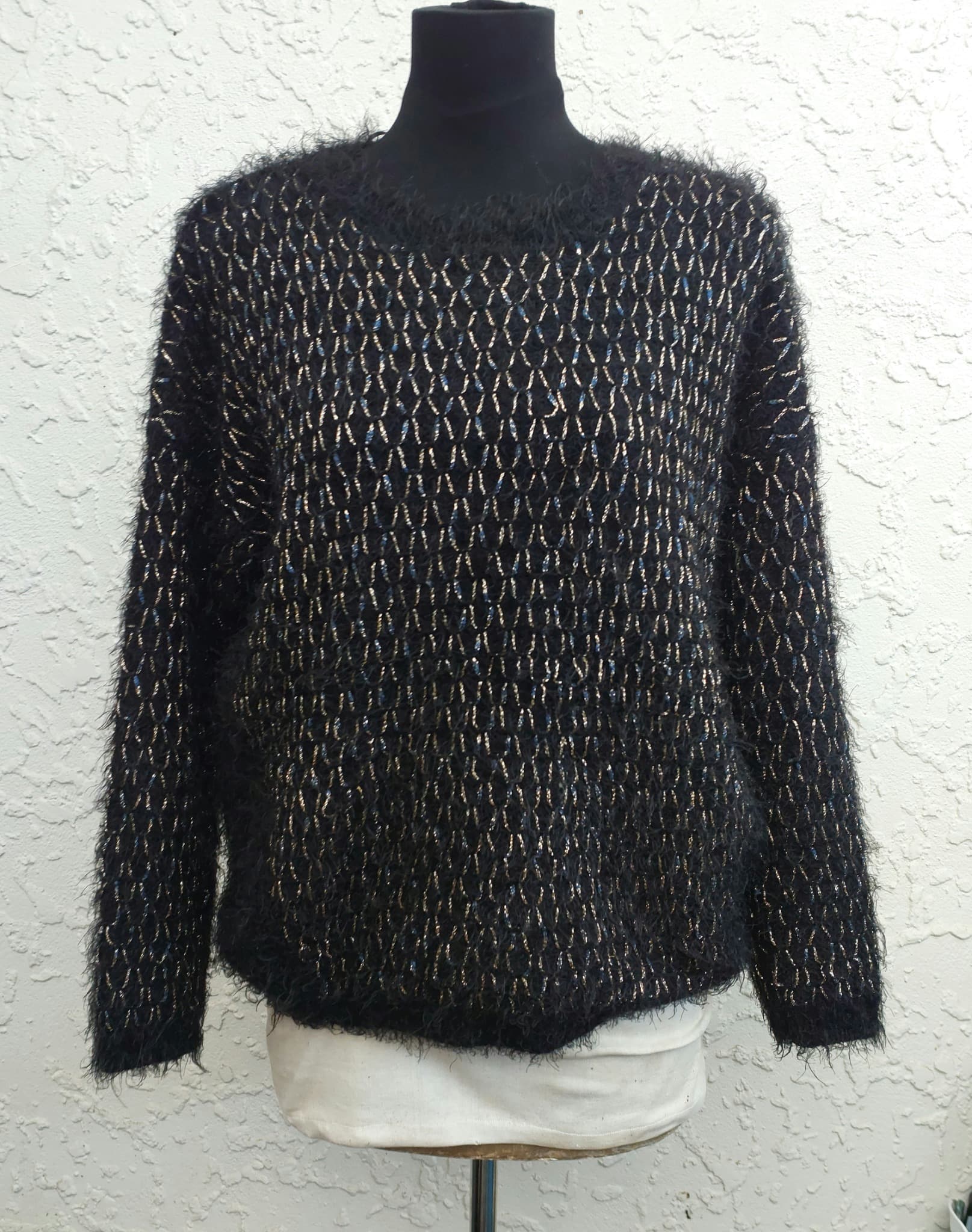 Lavand Fuzzy Knit Sweater Black and Gold Metallic Size L — photo 1 of 9