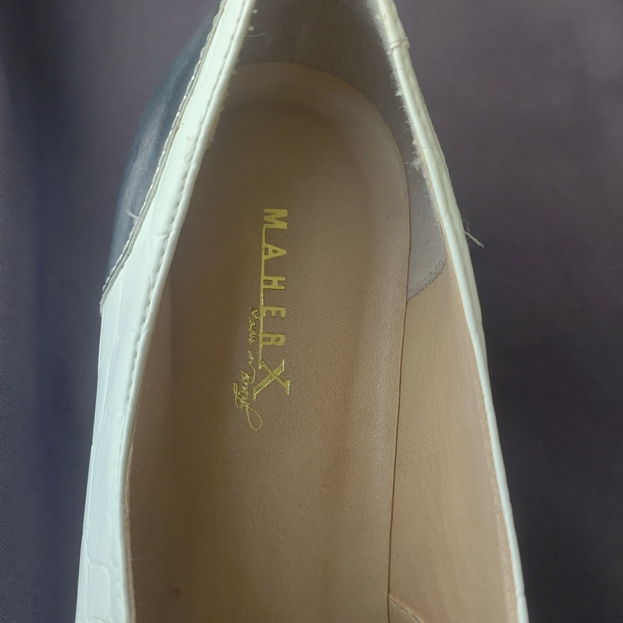 MAHER NZ white croc silver cap toe, pointed slipon platform loafers / Sz 41, BRAND NEW — photo 3 of 9