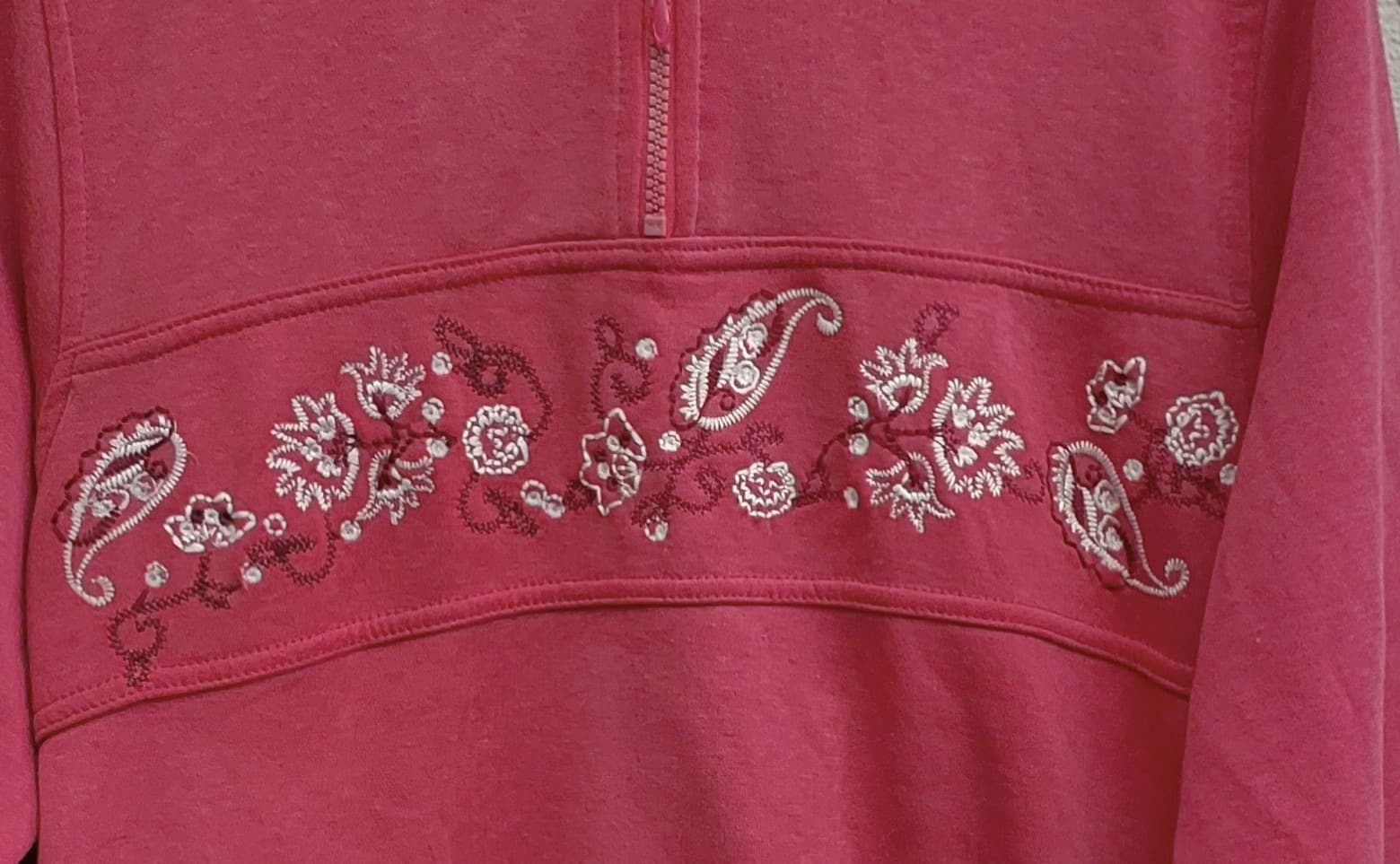 Pickaberry Quarter-Zip Sweatshirt, Pink Floral Embroidery, Size M — photo 6 of 8