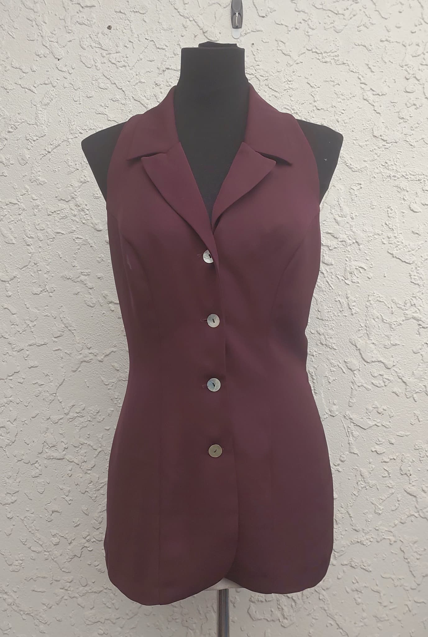 Syndicate Clothing Co. Sleeveless Blazer Vest Burgundy Size 12 — photo 1 of 9