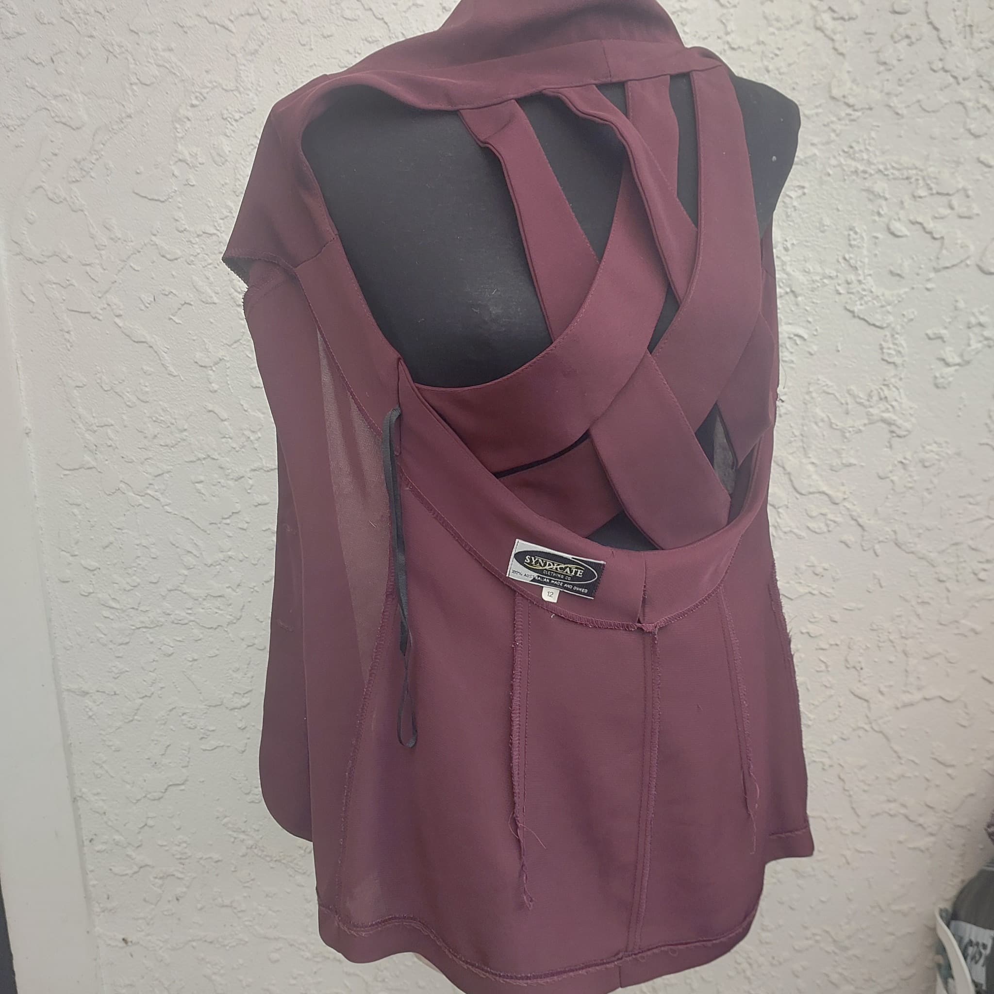 Syndicate Clothing Co. Sleeveless Blazer Vest Burgundy Size 12 — photo 8 of 9