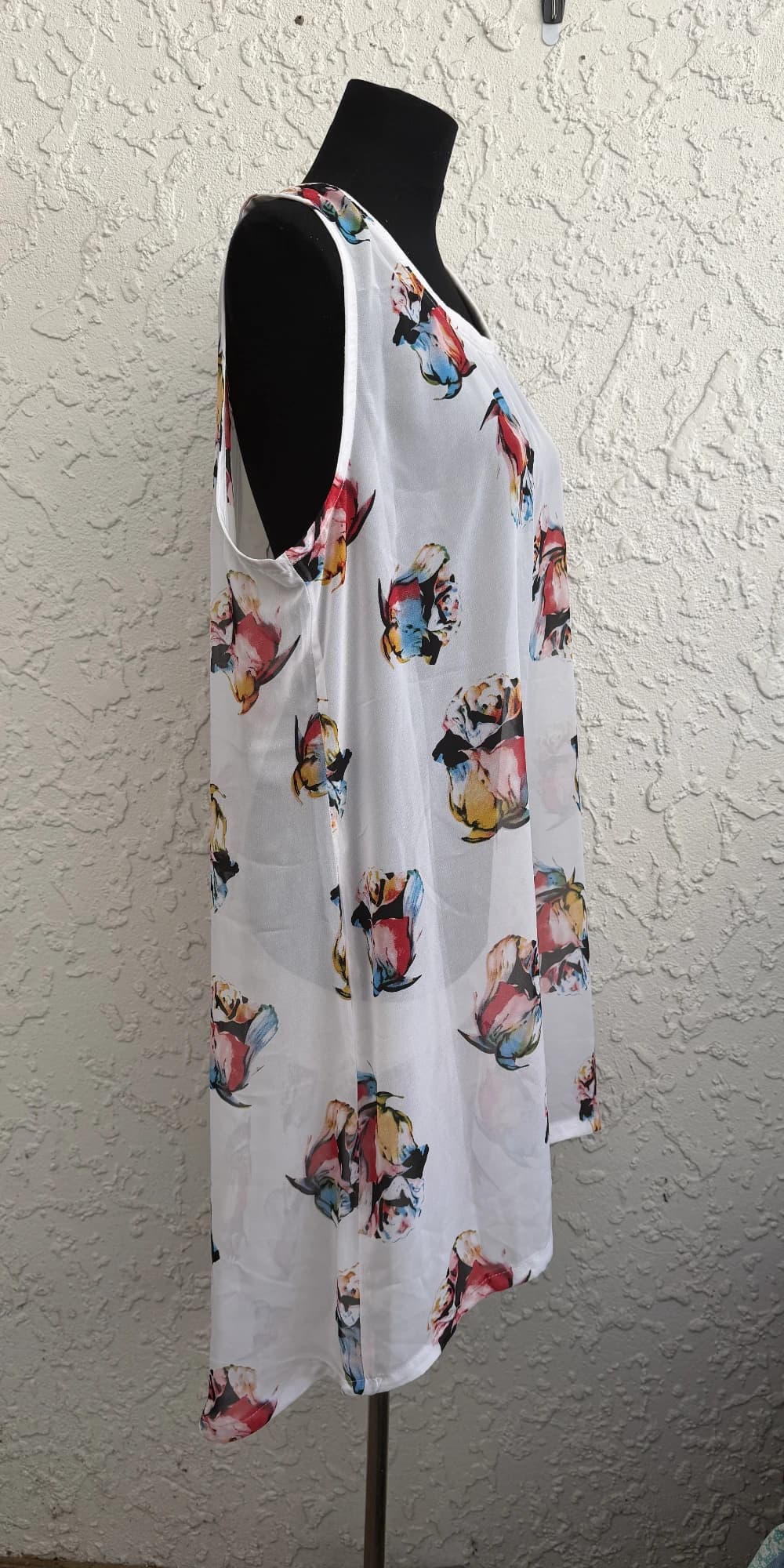 Unbranded Floral Print Sleeveless High-Low Tunic Top, White, Size Unknown — photo 3 of 9