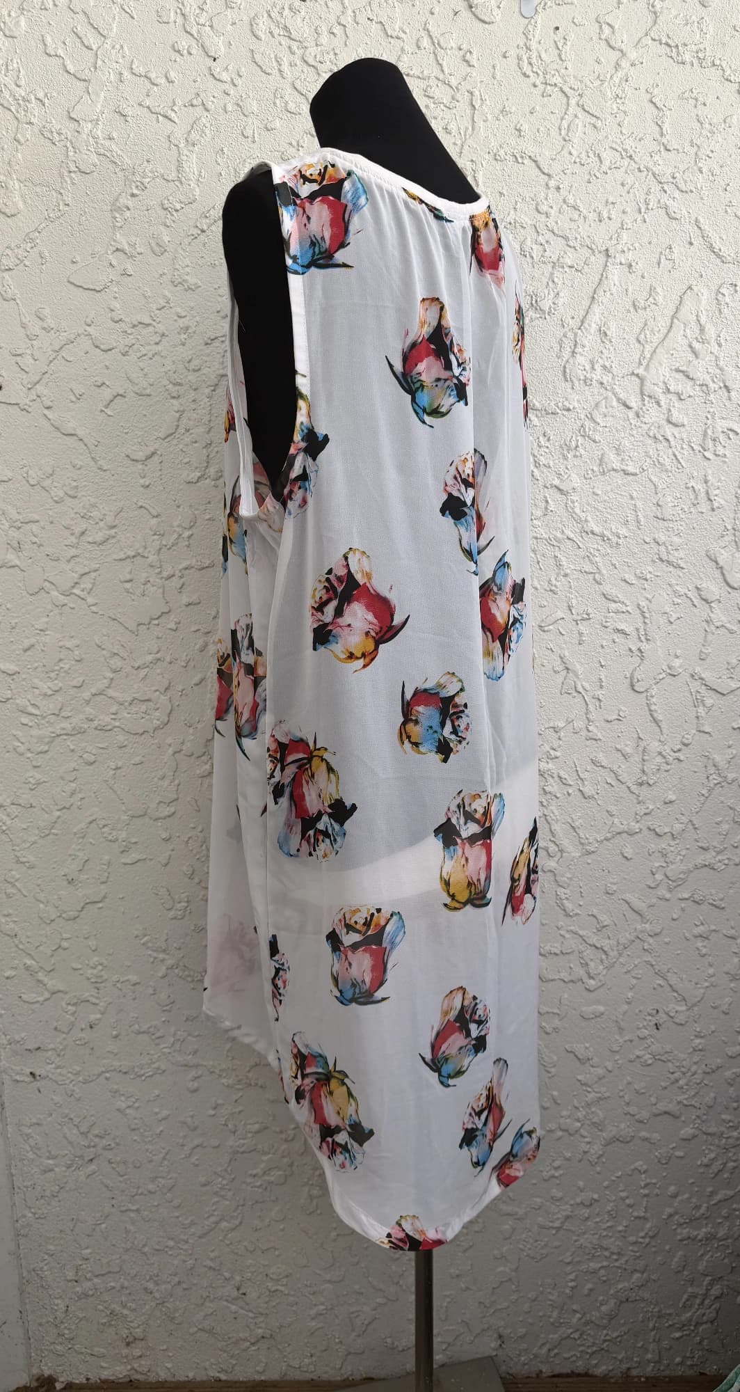 Unbranded Floral Print Sleeveless High-Low Tunic Top, White, Size Unknown — photo 5 of 9