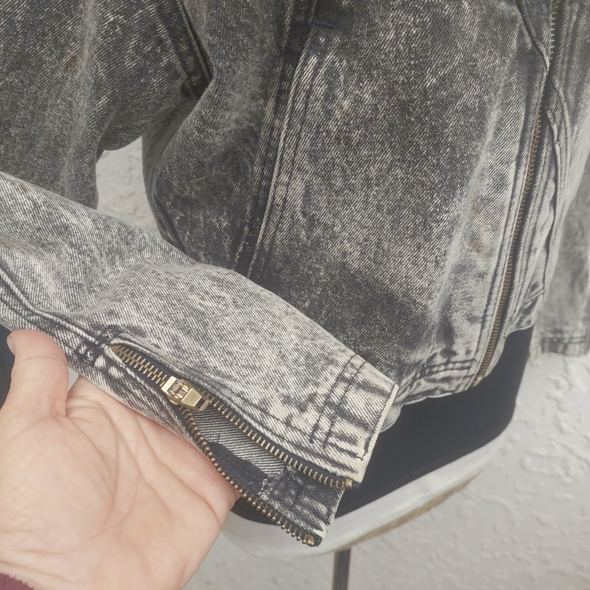 Vintage 80s Acid Wash Denim Moto Jacket, Grey, Size S — photo 7 of 10