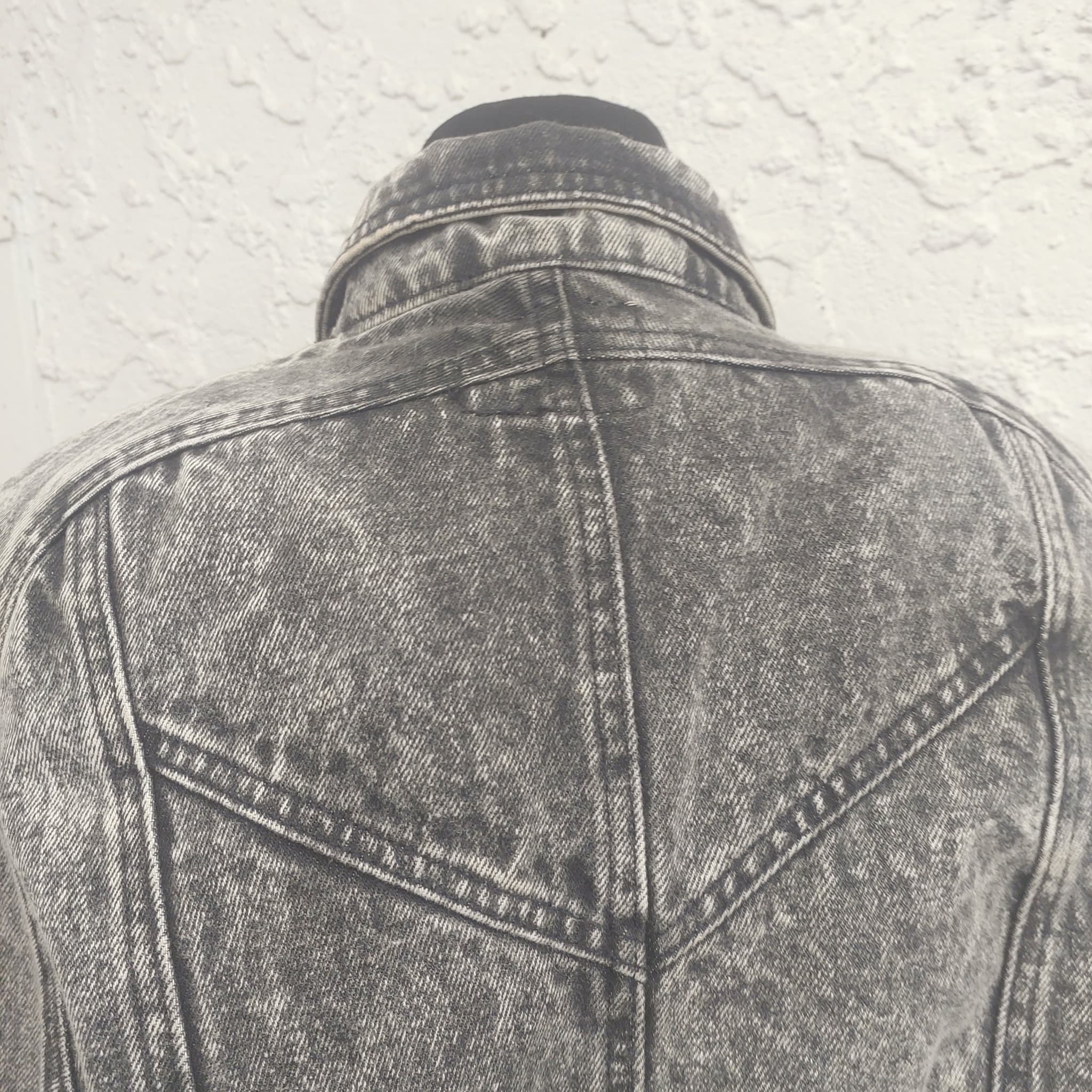 Vintage 80s Acid Wash Denim Moto Jacket, Grey, Size S — photo 5 of 10