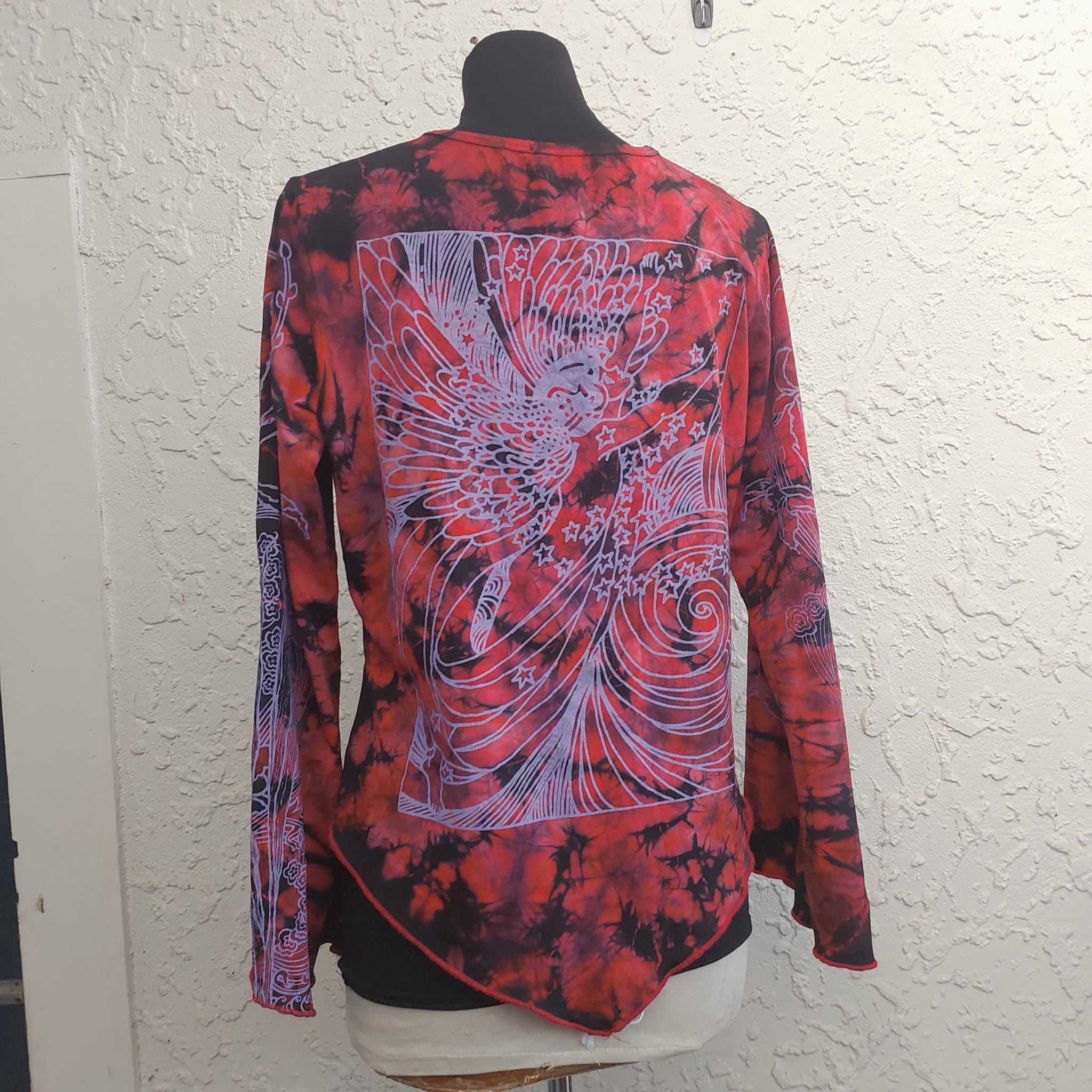 Vintage 90s Y2K Long Sleeve Top, Red Black Tie Dye, Angel Graphic — photo 6 of 10