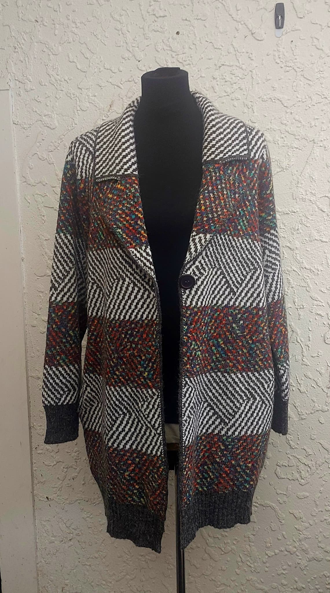 Vintage geometric chunky knit cardi-coat - Size M — photo 1 of 10