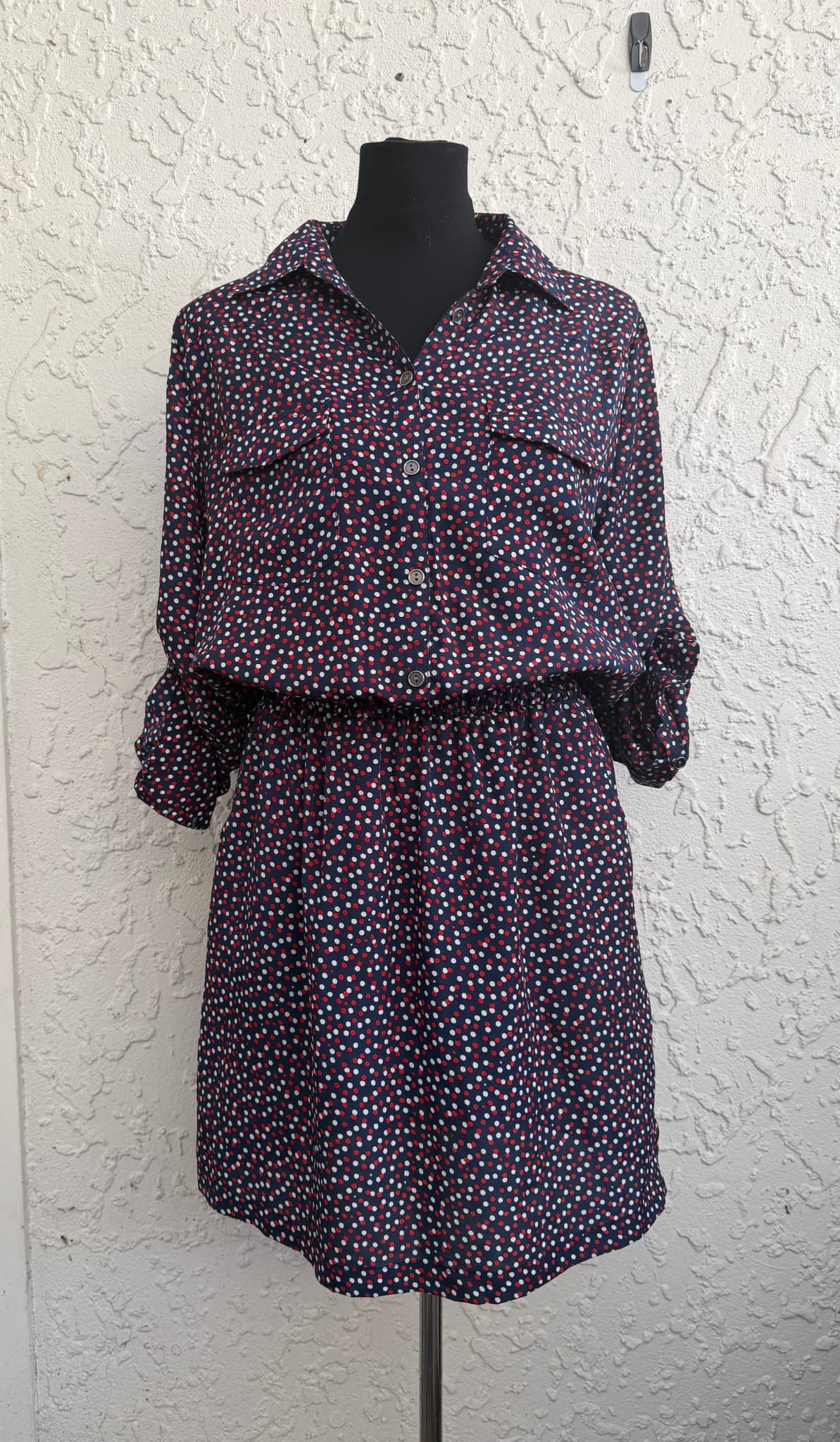 Vintage navy polka dot shirt dress with pockets - Size Large (Mint Condition) — photo 1 of 9