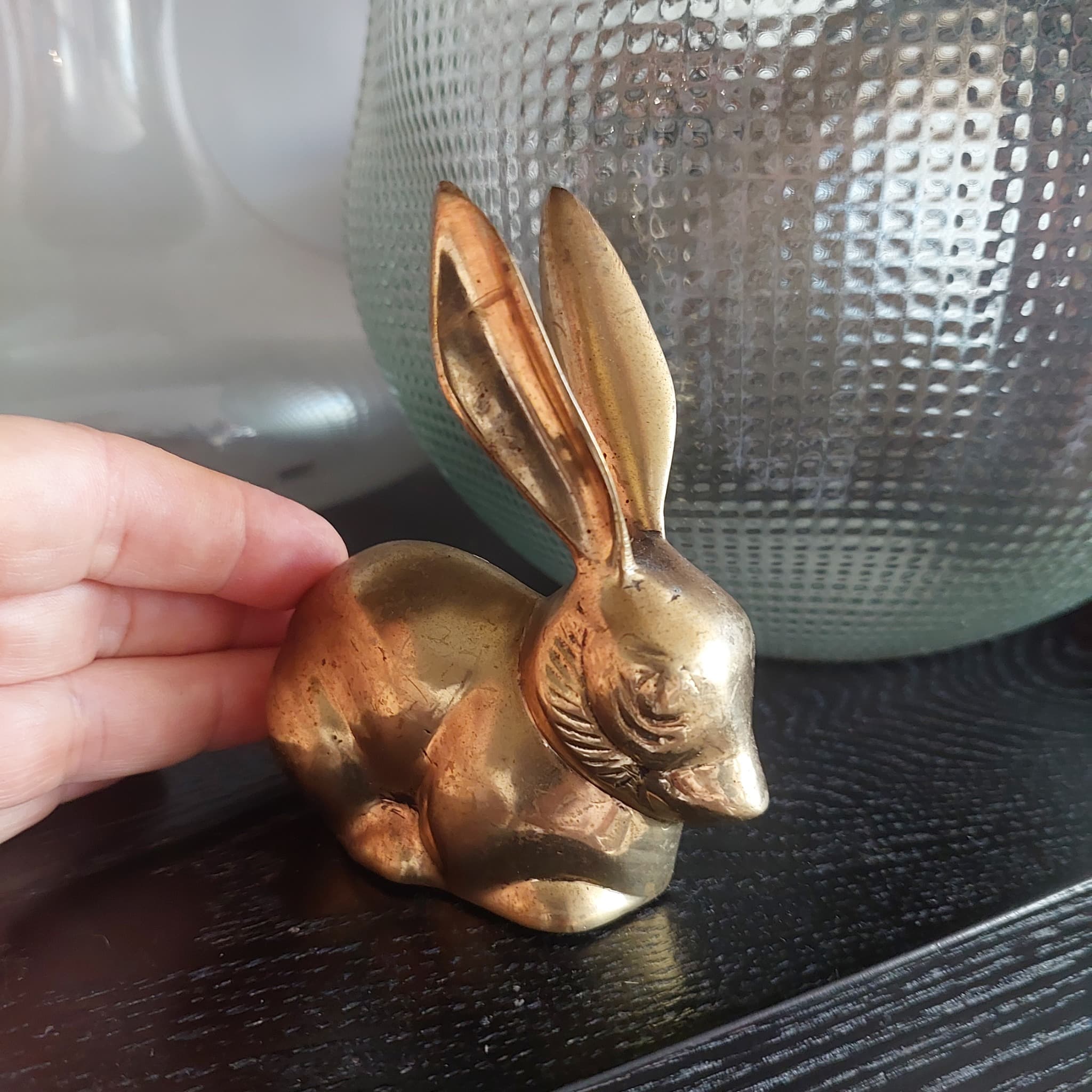 Vintage Solid Brass Sitting Rabbit Figurine, Gold β photo 1 of 9