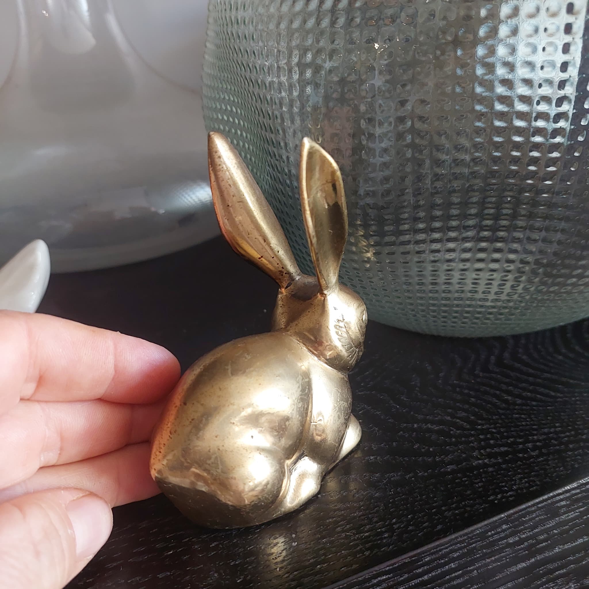 Vintage Solid Brass Sitting Rabbit Figurine, Gold β photo 3 of 9