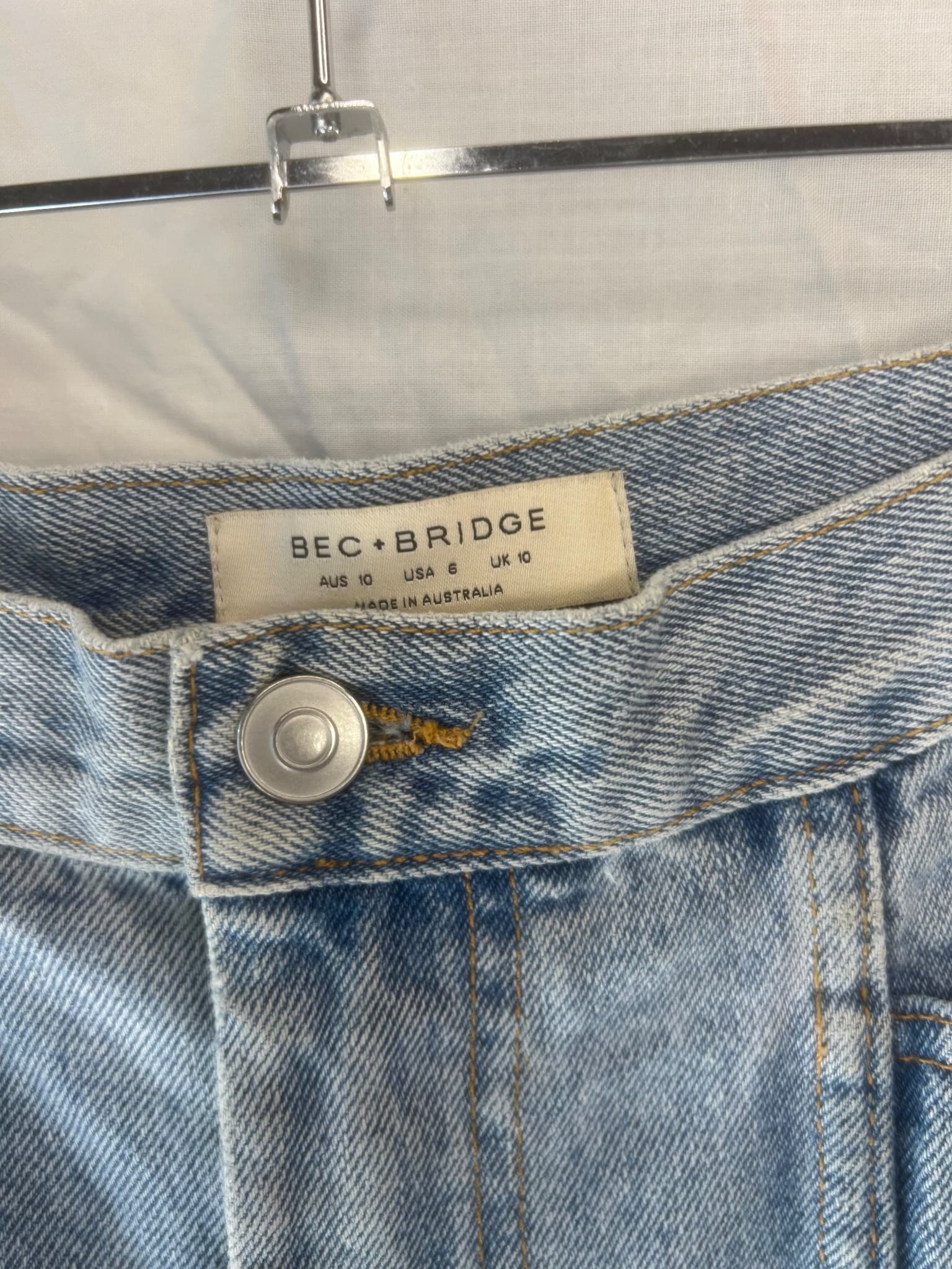 Bec + Bridge High Rise Wide Leg Cropped Jeans Light Blue AU 10 — photo 2 of 4