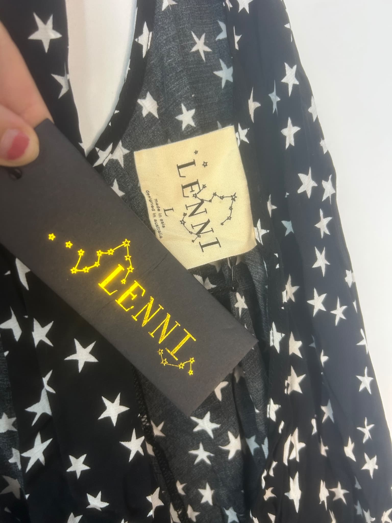 Lenni Black And White Star Print One Shoulder Mini Dress — photo 4 of 4