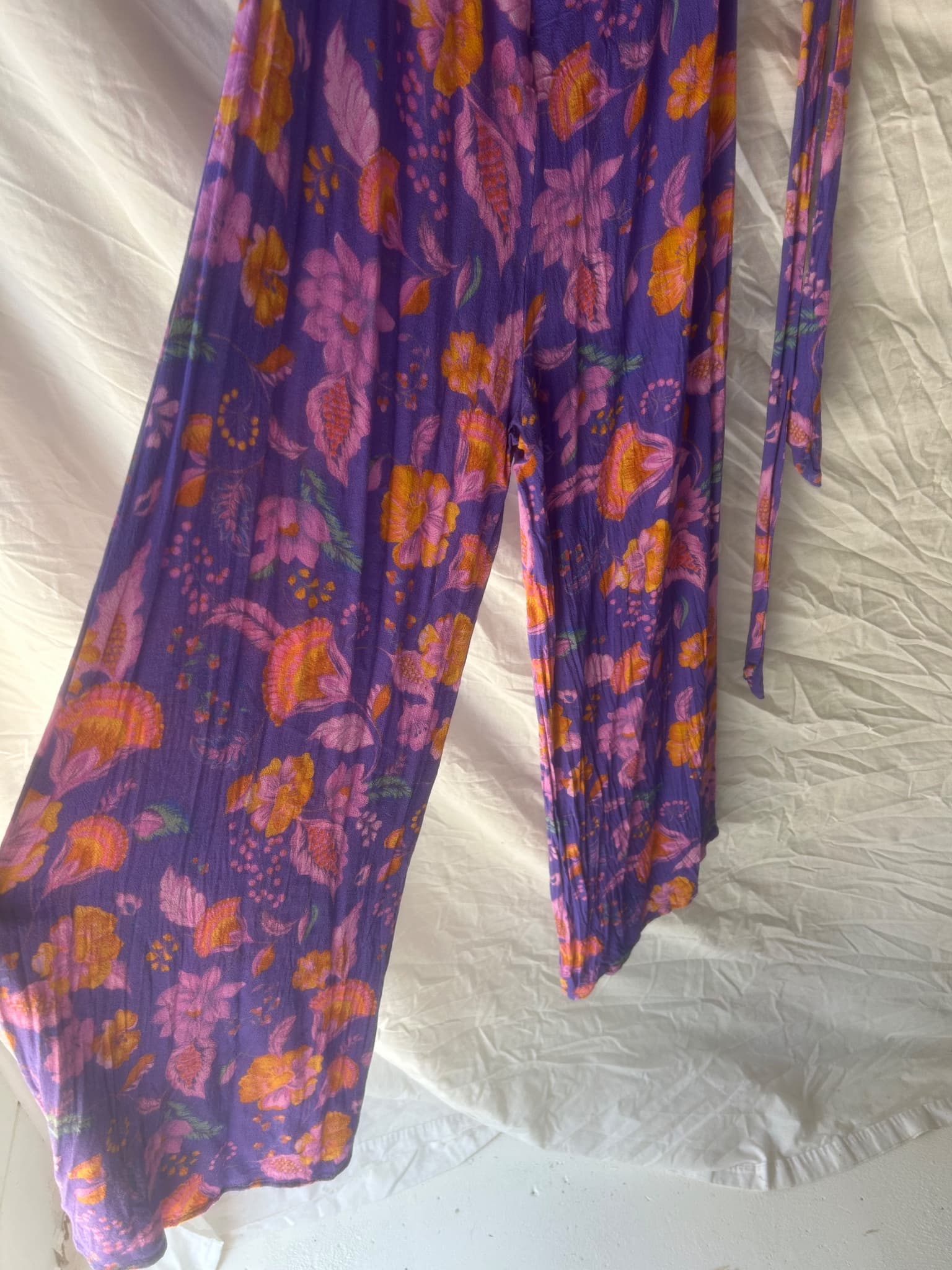 Nine Lives Bazaar Floral Halter Jumpsuit Purple Women's Size 8 — photo 5 of 7