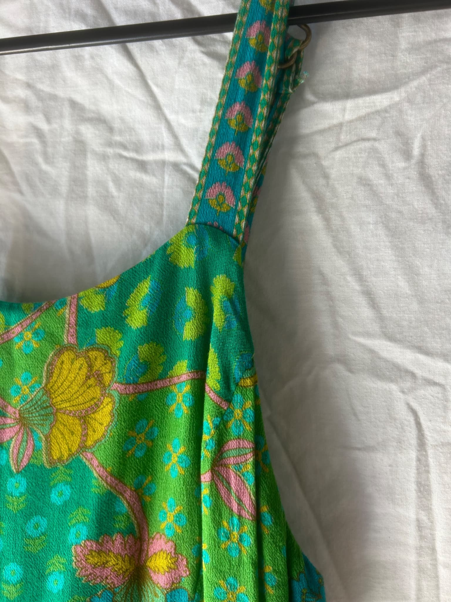 Nine Lives Bazaar Floral Jumpsuit Green Women's Size 8 — photo 7 of 10
