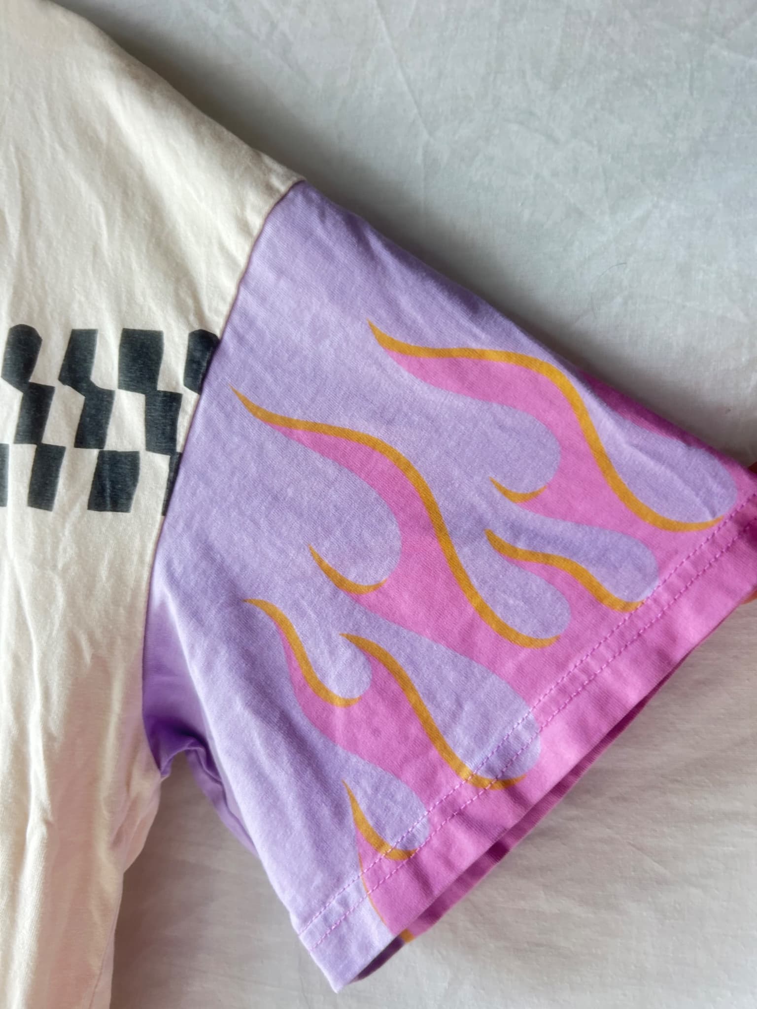 ONLY LOVERS LEFT Graphic Tee Flame Print White Size M/L — photo 2 of 4