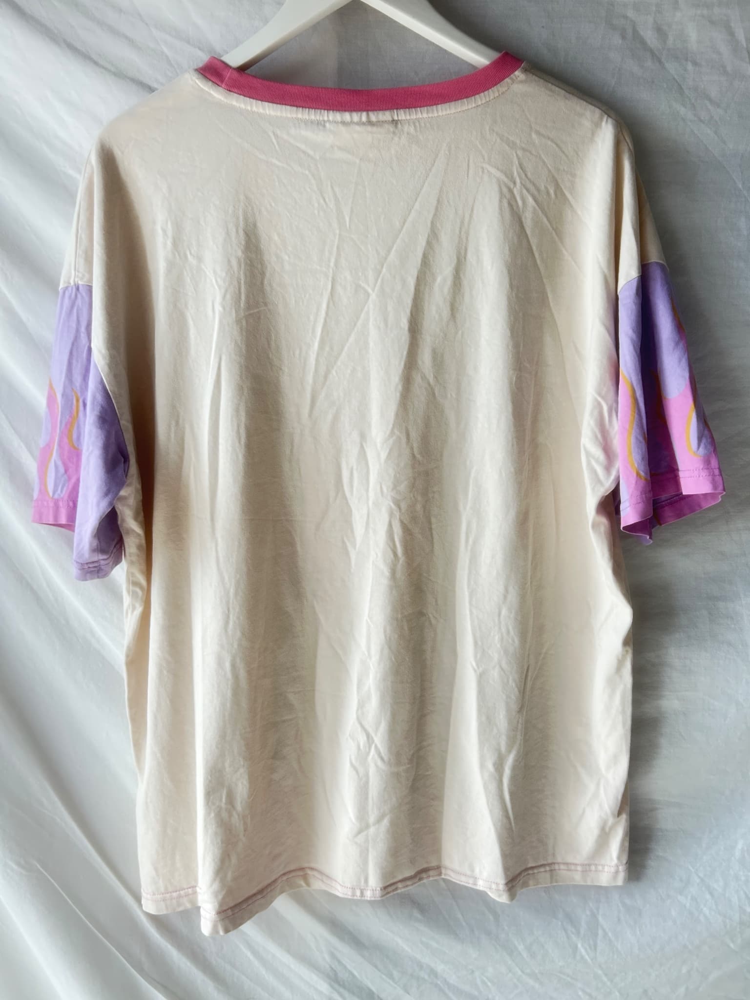 ONLY LOVERS LEFT Graphic Tee Flame Print White Size M/L — photo 4 of 4