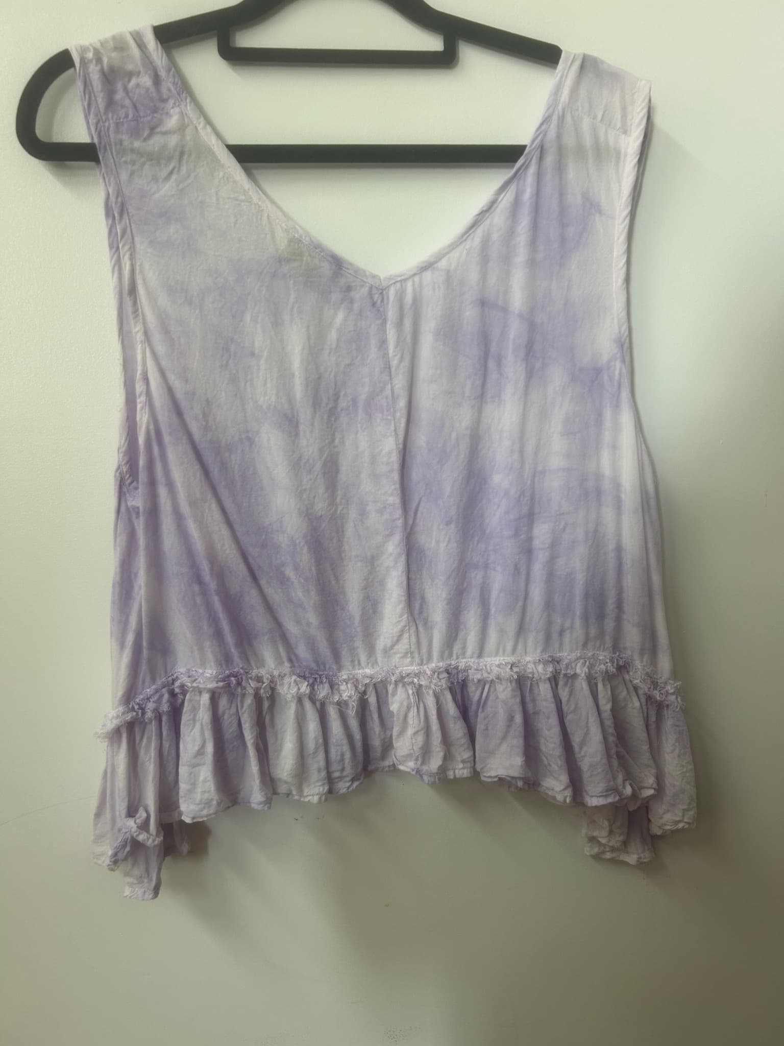 Tree of Life Purple Tie-Dye V-Neck Peplum Tank Top S/M — photo 3 of 3