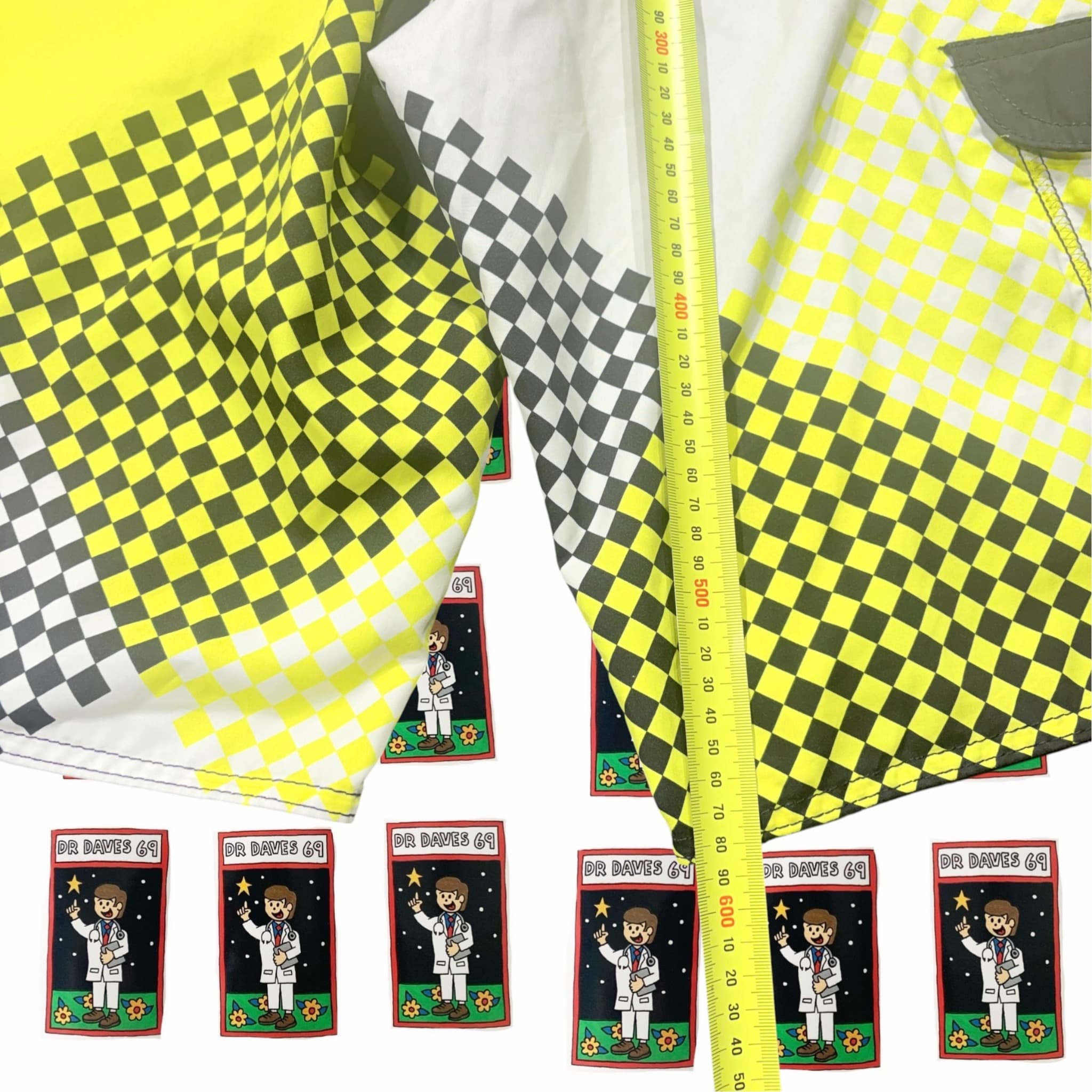 Billabong Men's Checkered Boardshorts Yellow Grey White Size 32 — photo 4 of 5