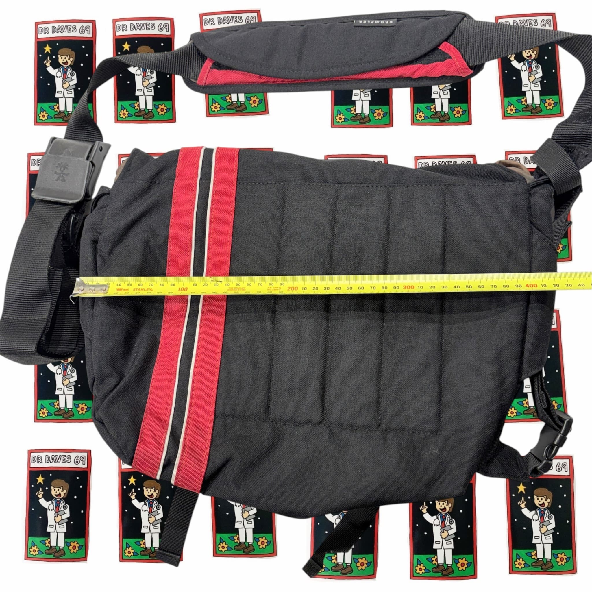 Crumpler Messenger Bag Black With Red Stripe — photo 5 of 6