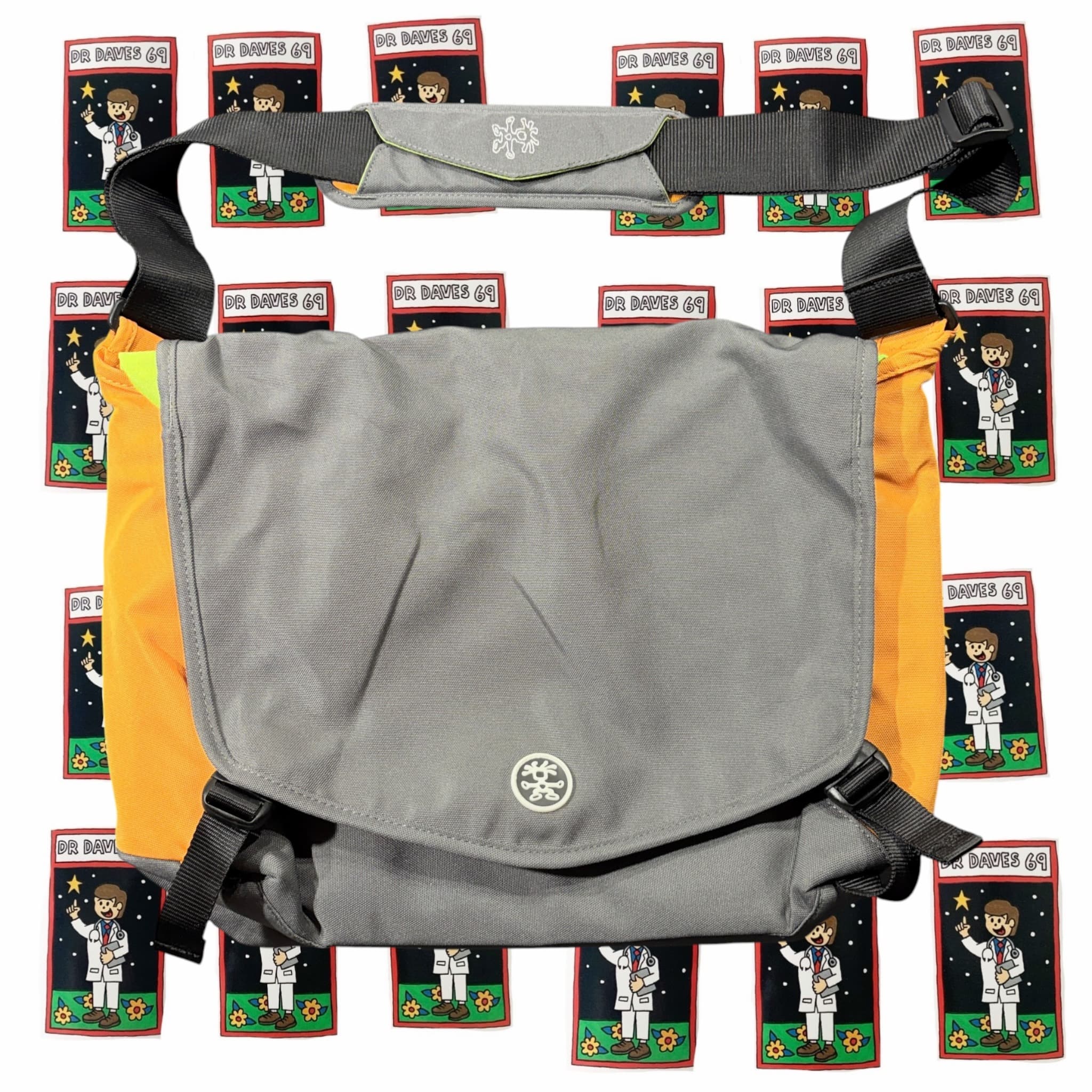 Crumpler Messenger Bag Grey And Orange — photo 1 of 6