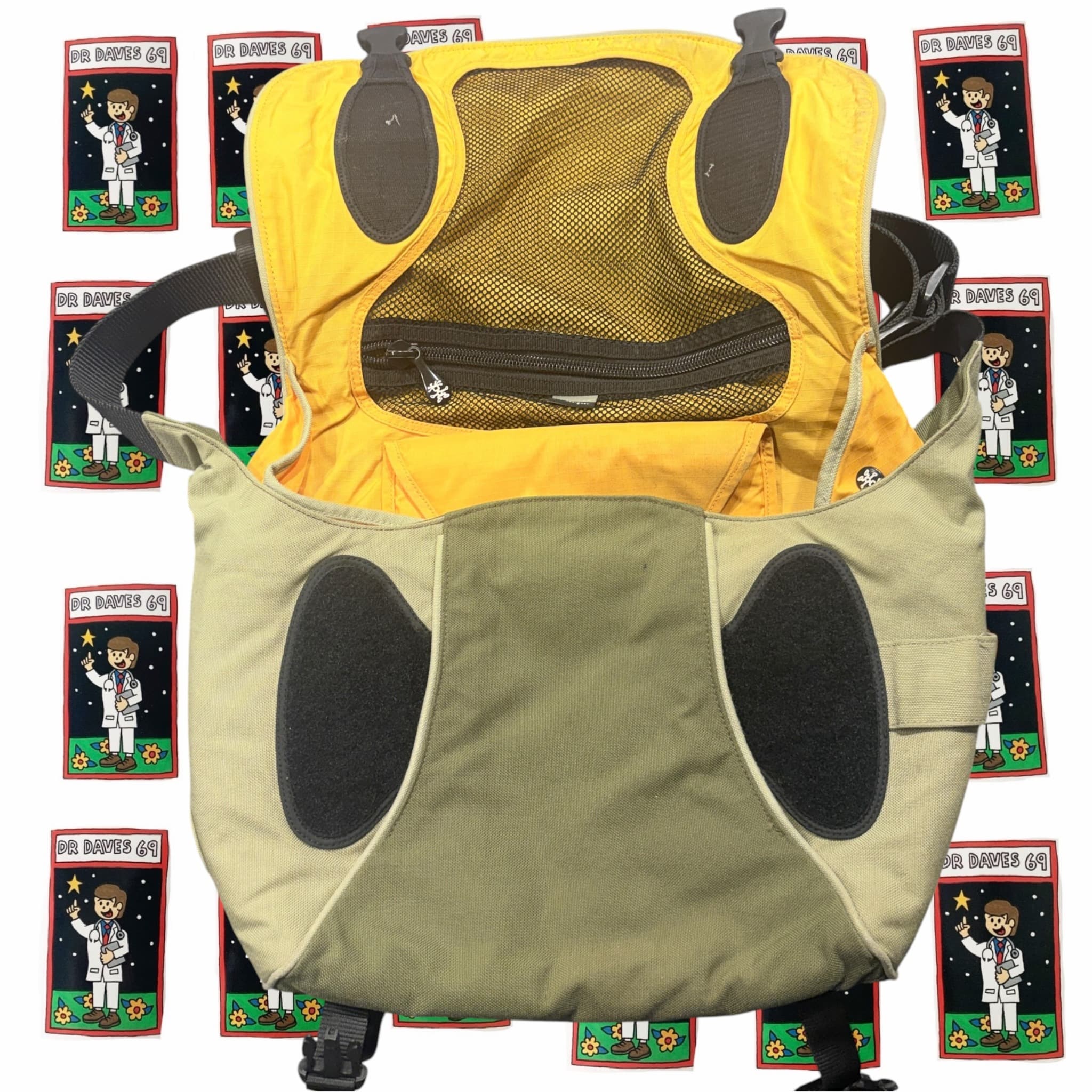 Crumpler Olive Green Messenger Bag — photo 2 of 7