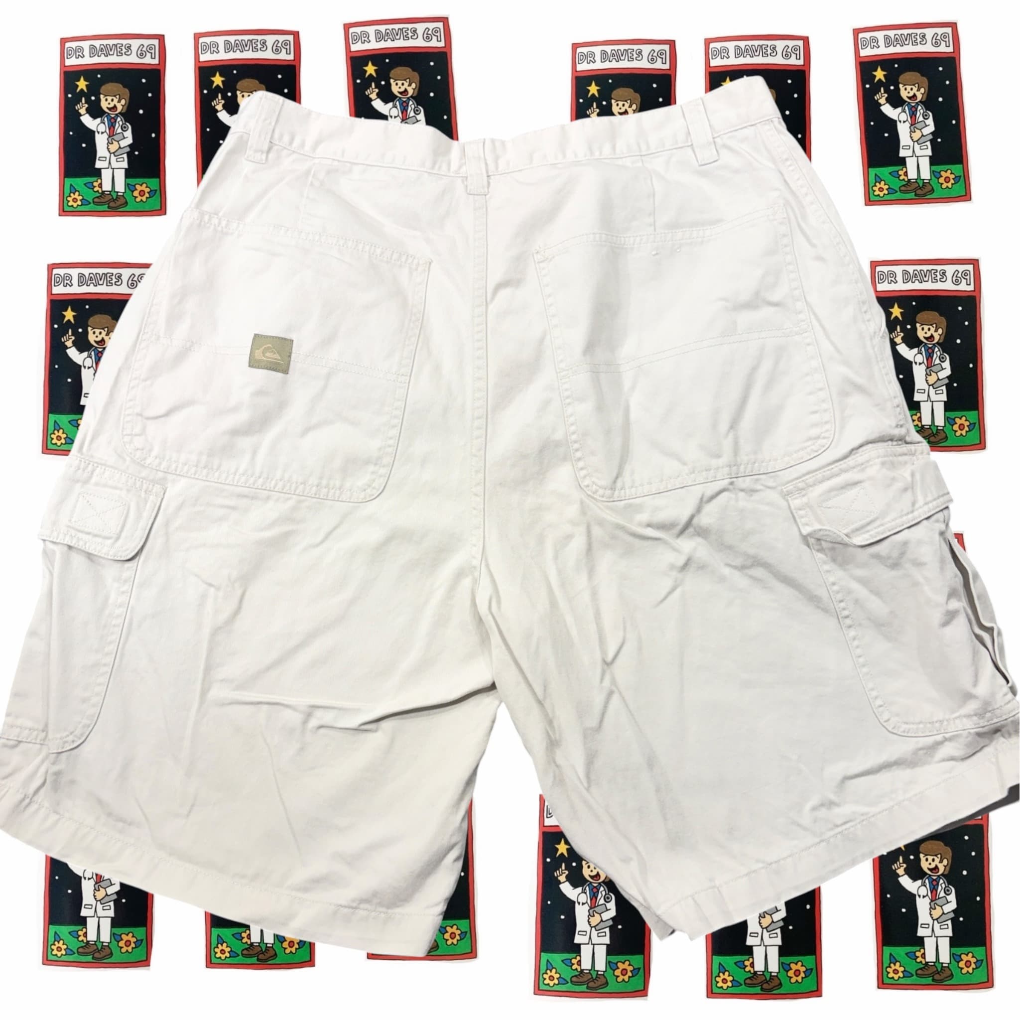 Quiksilver Beige Cargo Shorts Size 36 — photo 3 of 5