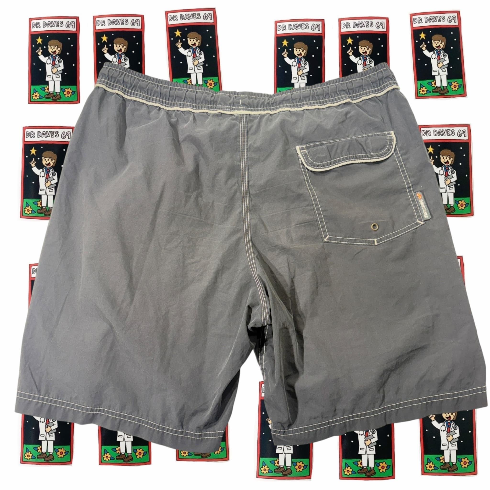 Vintage Quiksilver Men's Elastic Graphic Print Boardshorts Size S-M 30-32 — photo 3 of 5